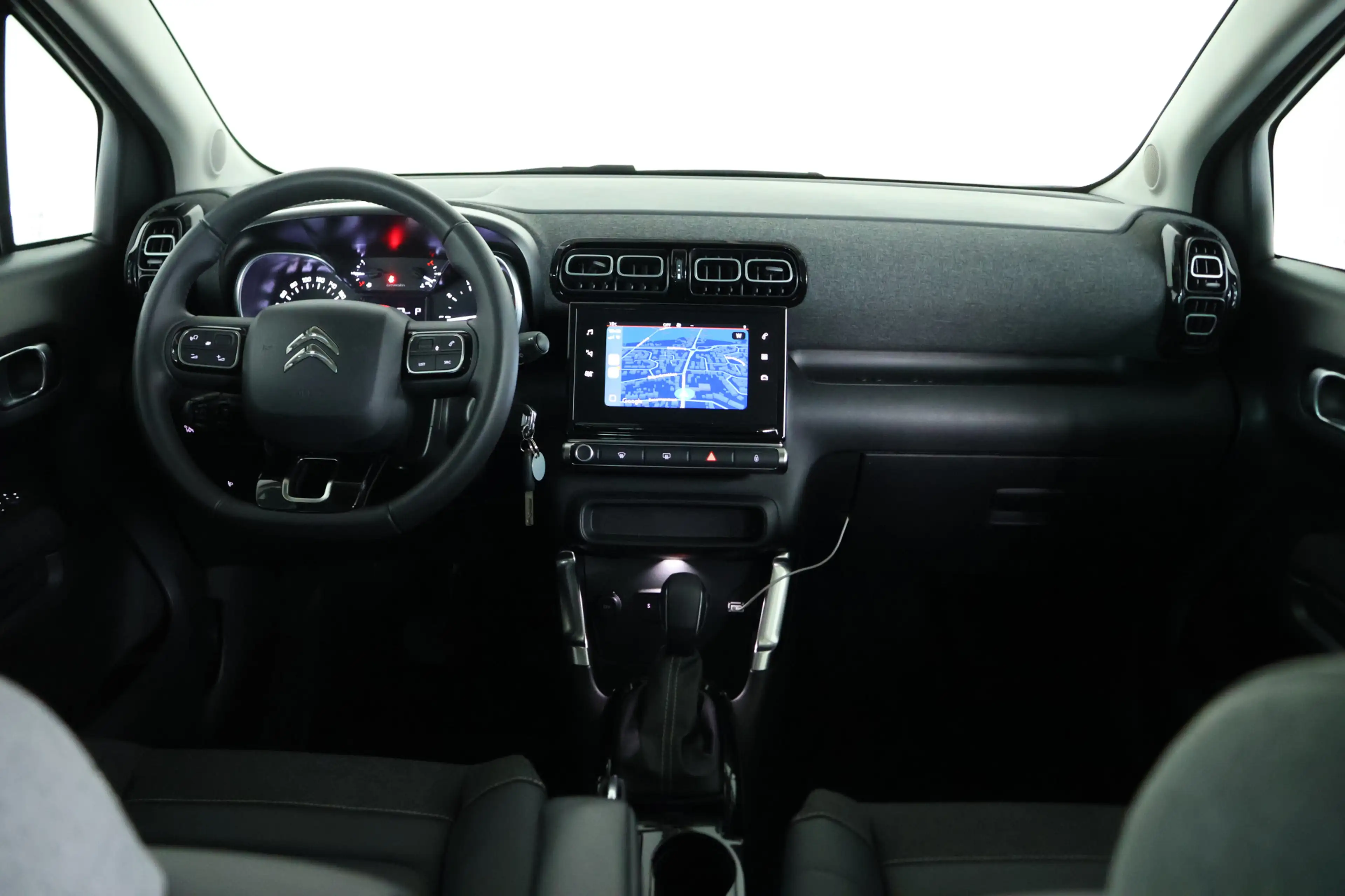 Citroen C3 Aircross 1.2 PureTech Shine / Automaat / Carplay / Cruise c — photo 26