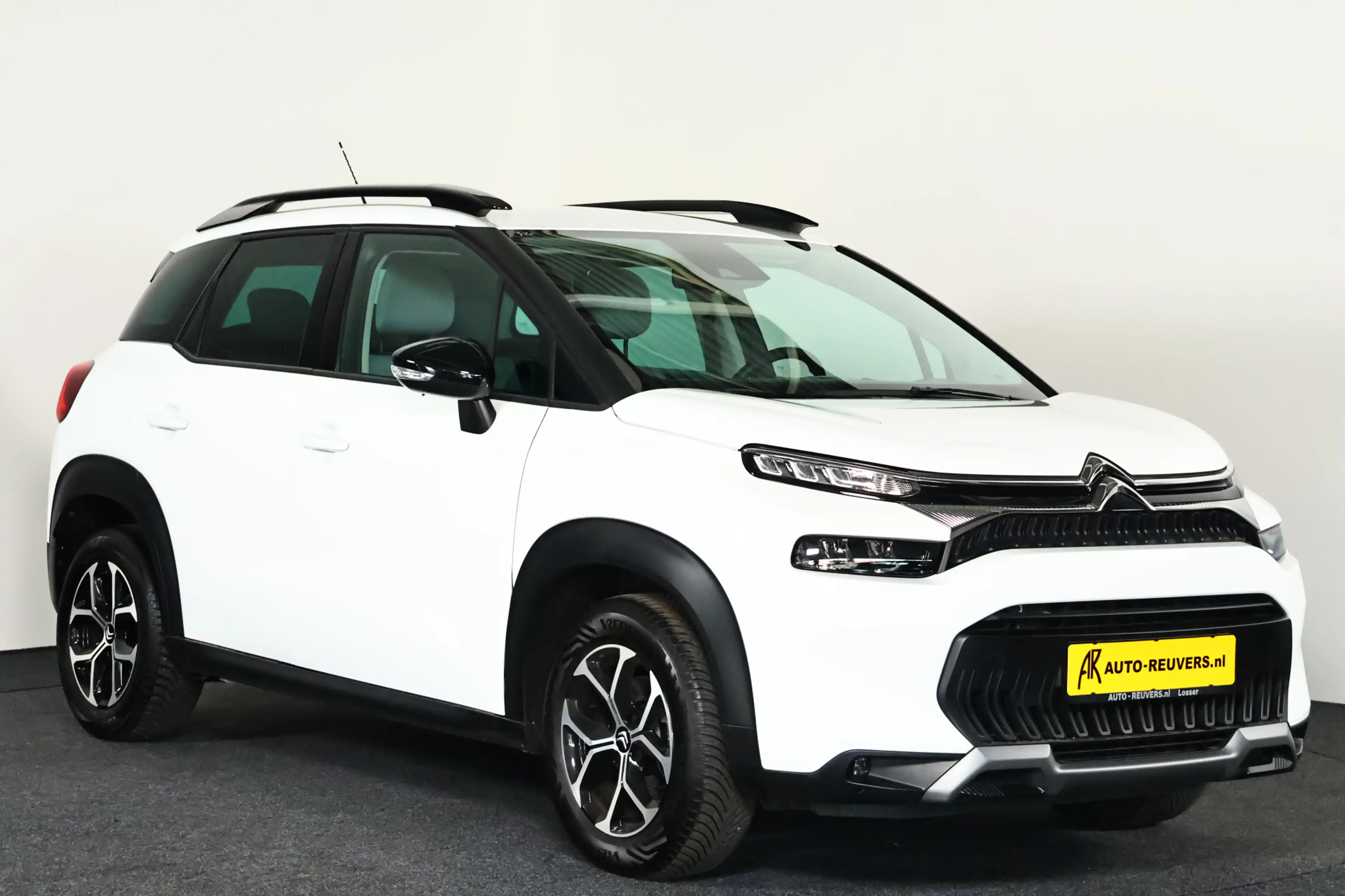 Citroen C3 Aircross 1.2 PureTech Shine / Automaat / Carplay / Cruise c — photo 4