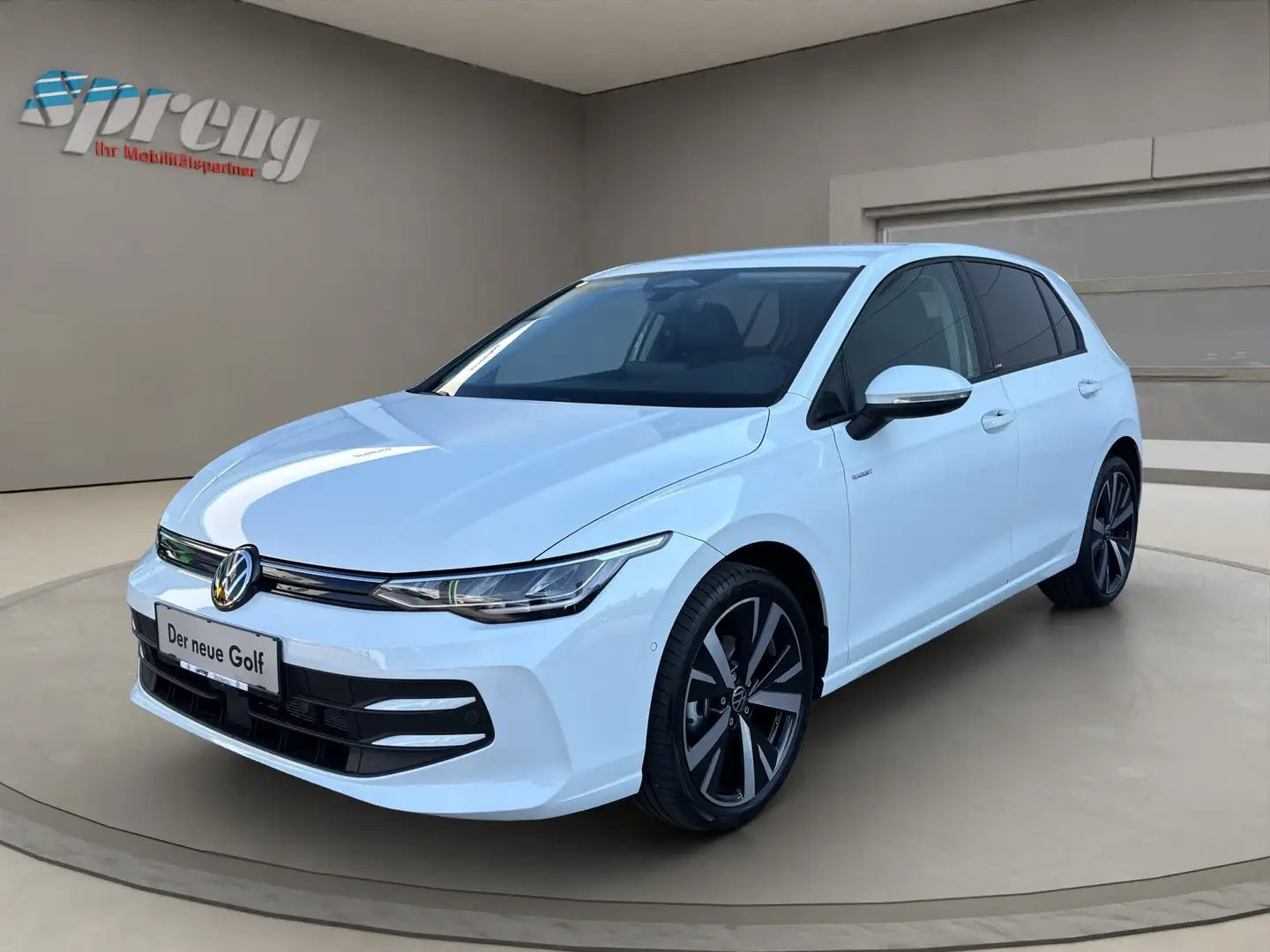Volkswagen Golf 8 Rabbit 4 Zylinder 1.5 - nur € 26.499,-** Weiß - 1