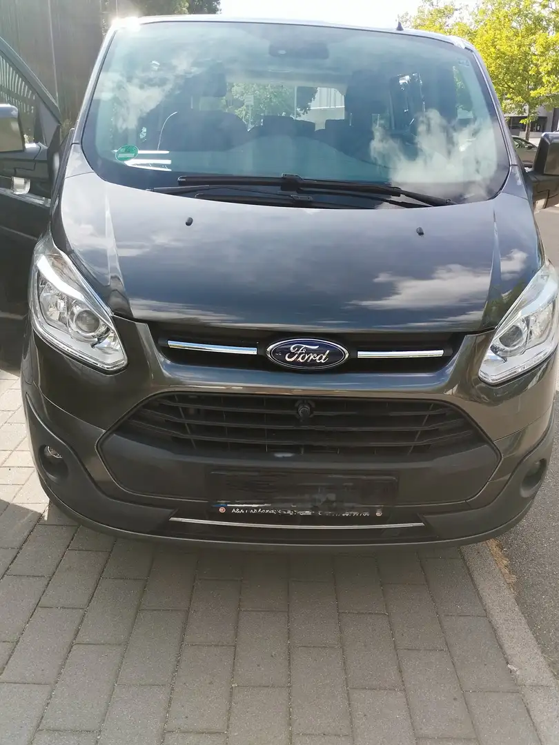 Ford Tourneo Custom L2H1 Titanium - 1