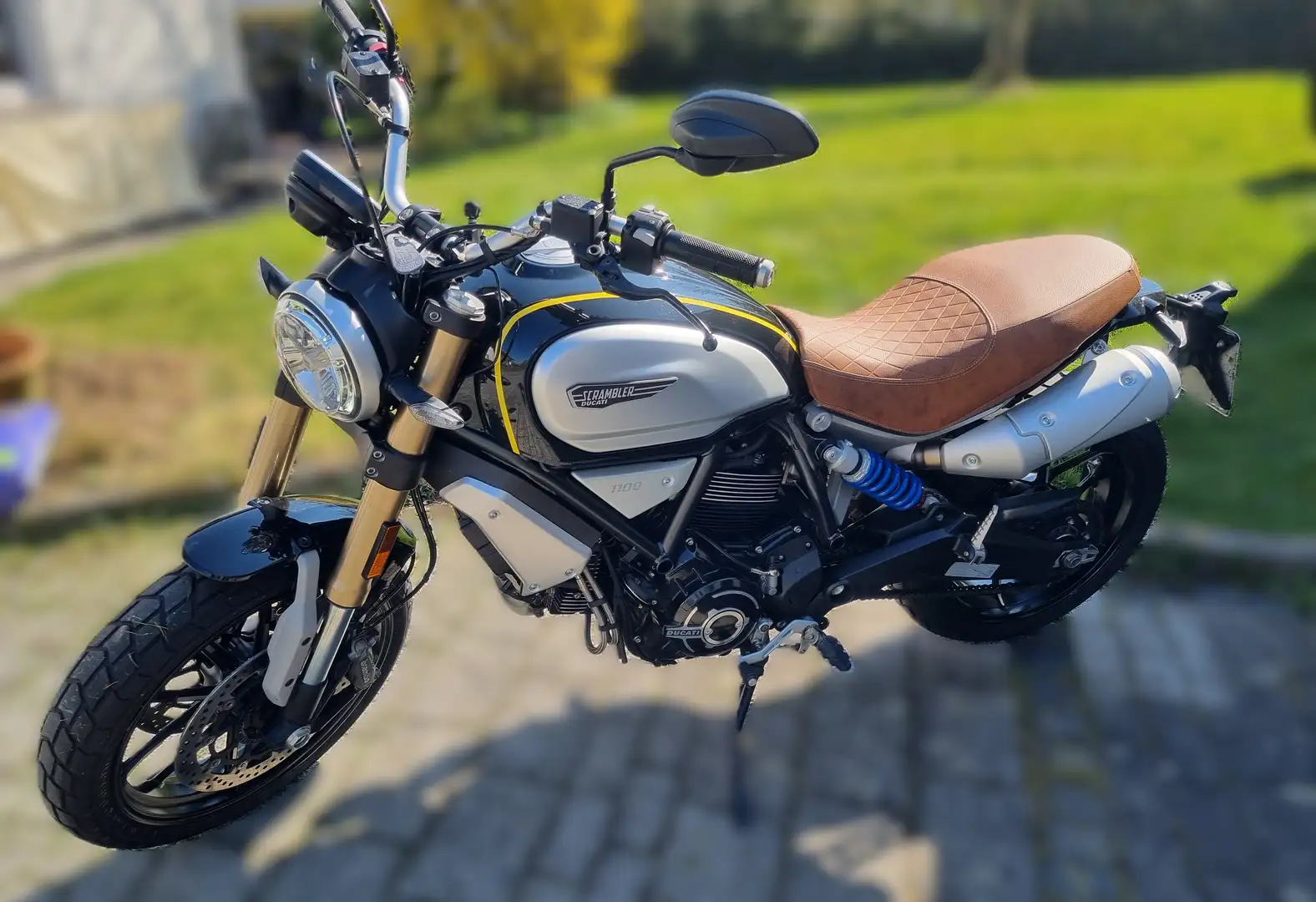 Ducati Scrambler 1100 Negro - 1