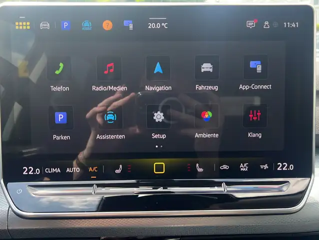 Volkswagen Golf view 15
