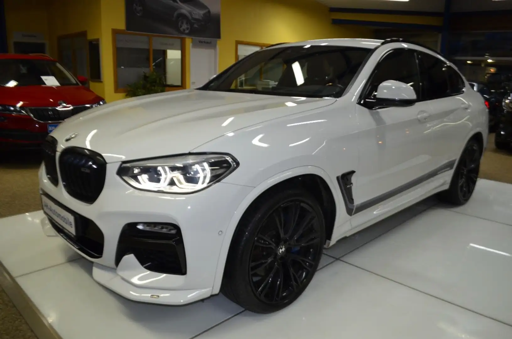 BMW X4 M d M-PERFORMANCE / XENON / NAVI / LED Weiß - 1
