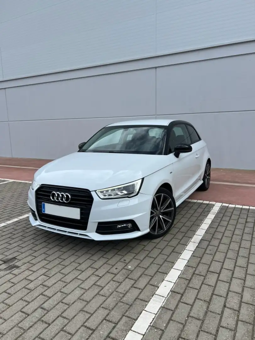 Audi A1 1.0 TFSI Adrenalin Blanco - 1