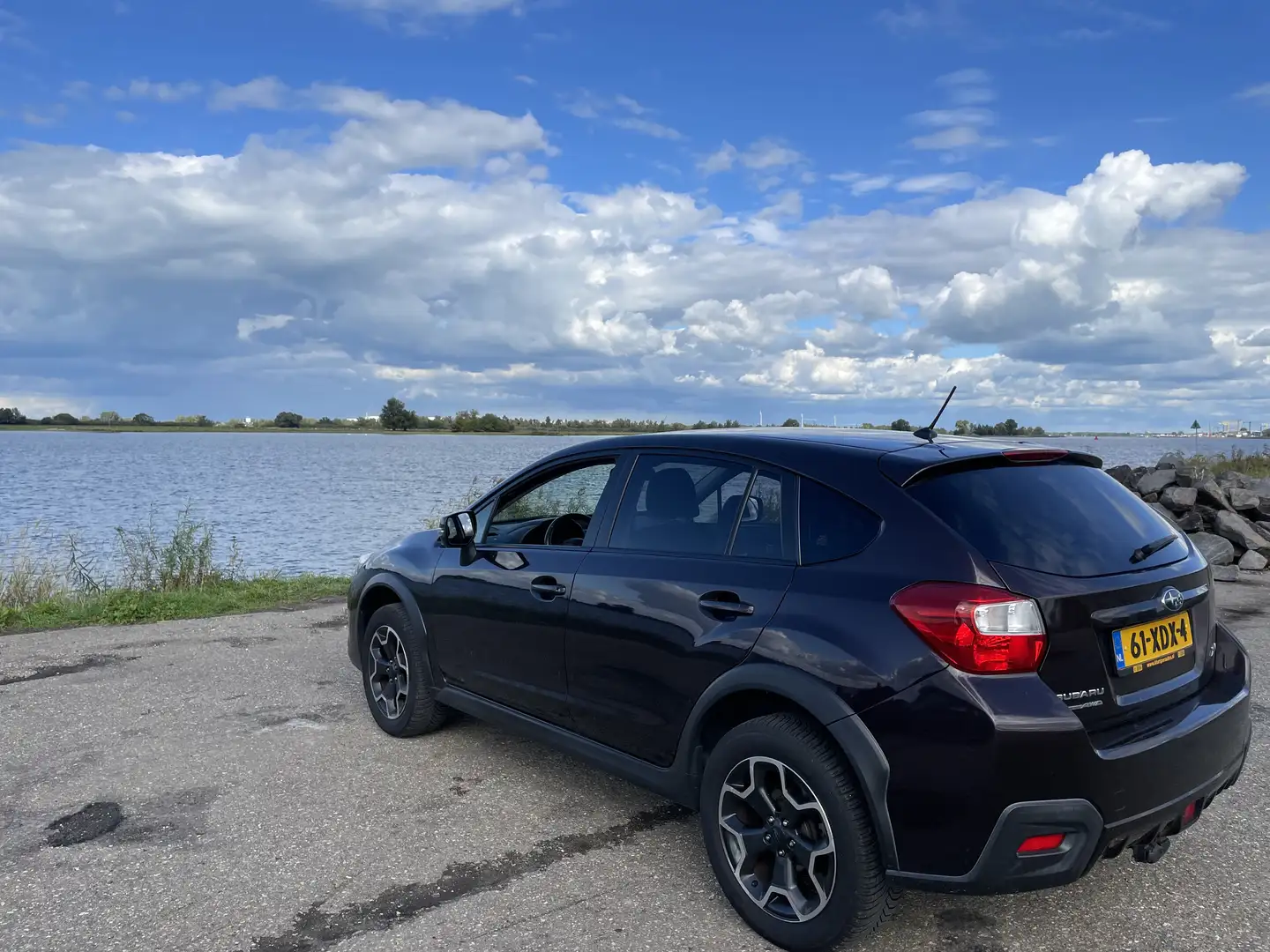 Subaru XV 2.0i Exclusive - 1