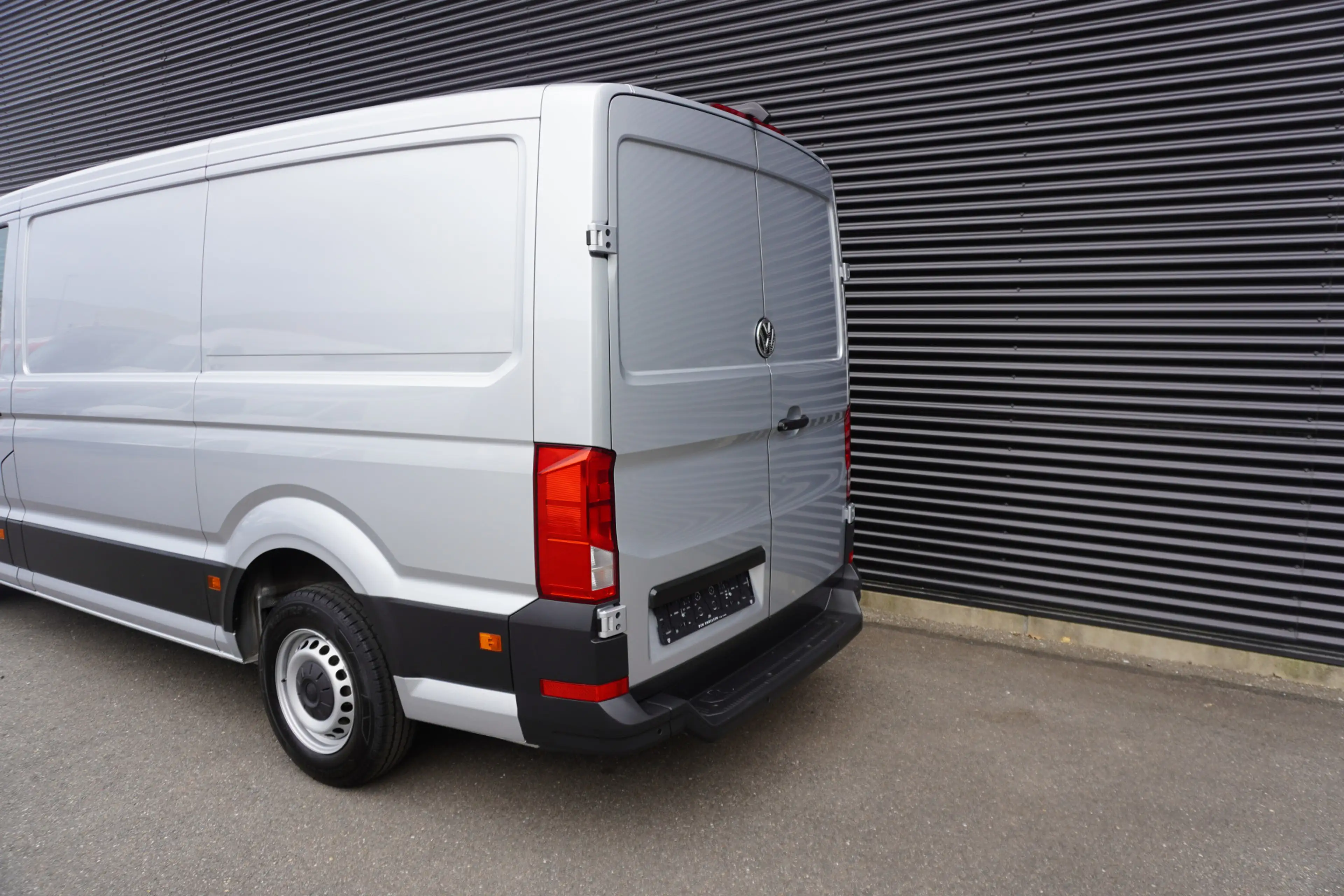 Volkswagen Crafter 180pk Automaat LED Apple Carplay ACC Cruise contro — photo 11