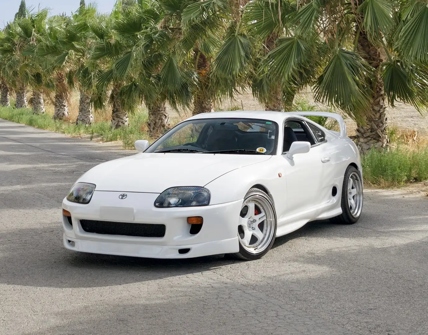 Toyota Supra Mk4 A80 - 1