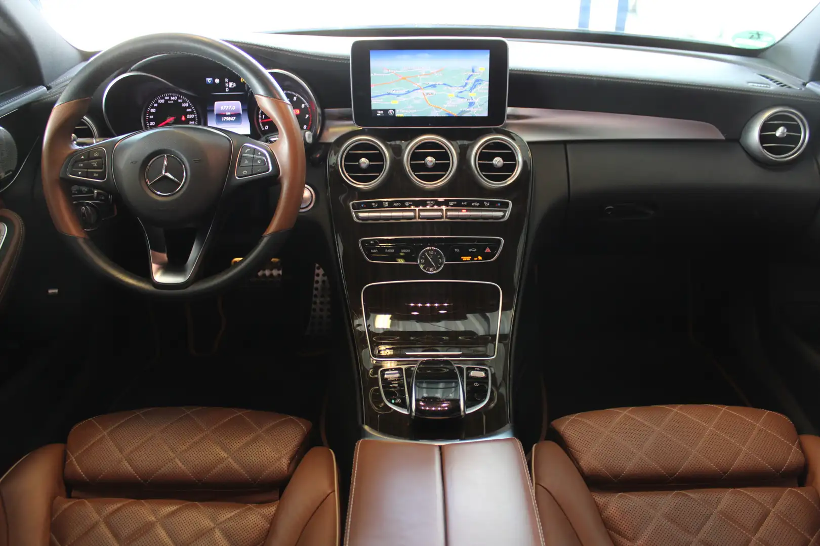 Mercedes-Benz C 400 4MATIC AMG DESIGNO LEDER MEMORY PANORAMADAK HUD BU Noir - 2