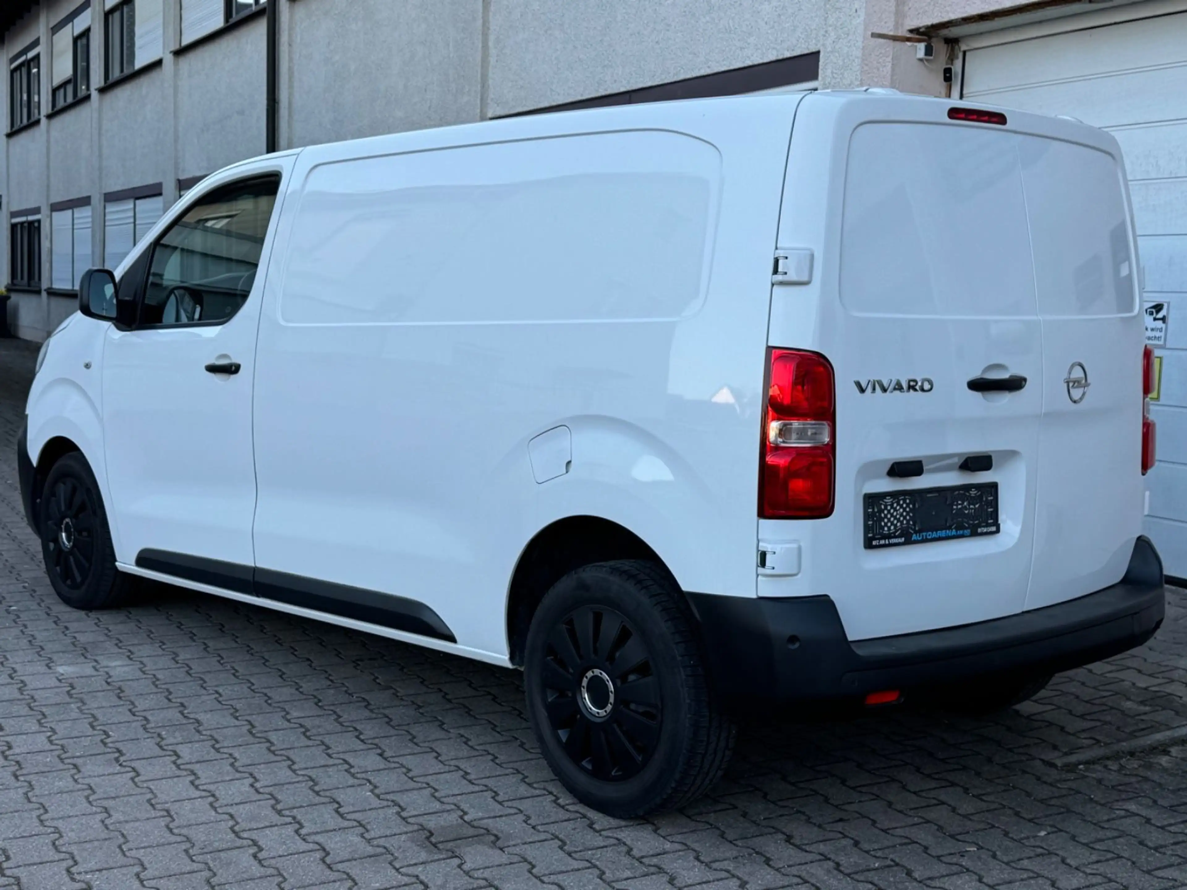 Opel Vivaro 2.0 CDTI ANDROID TEMPOMAT NAVI 1. HAND — photo 5