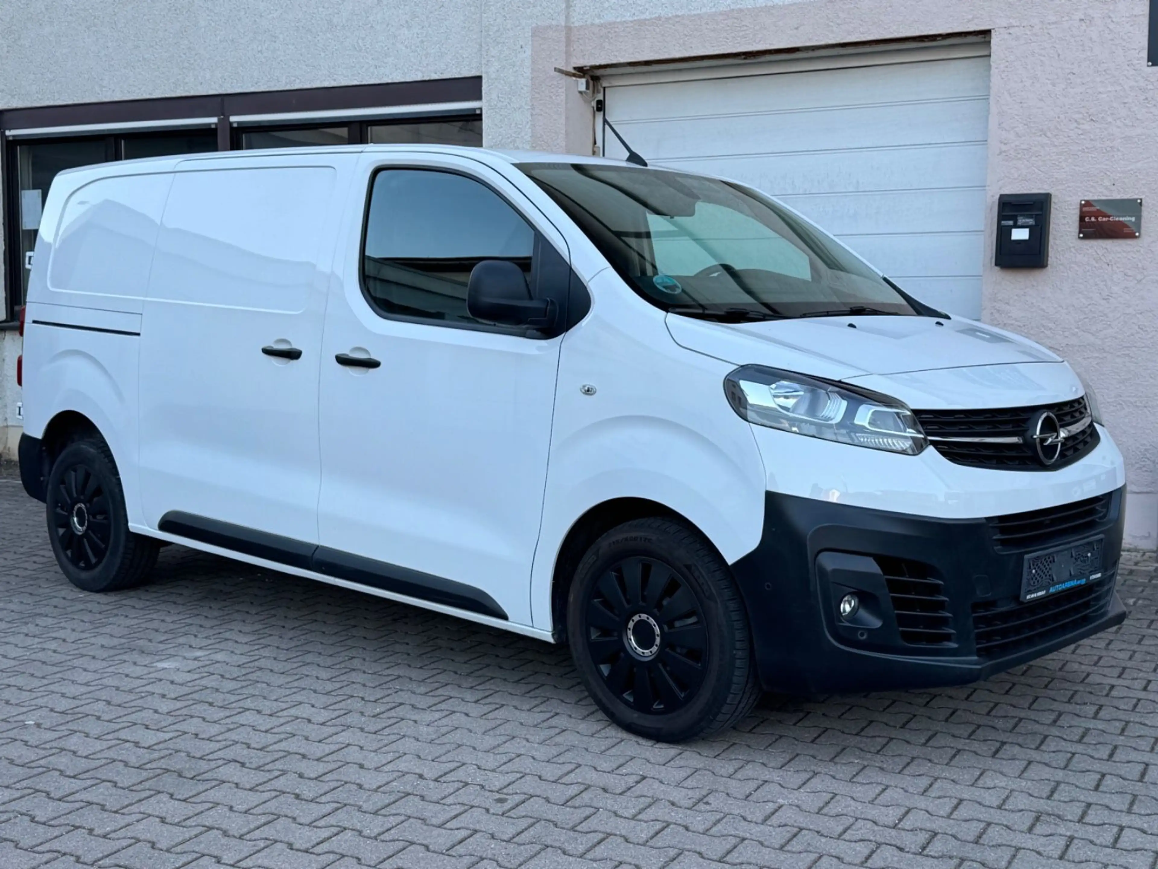 Opel Vivaro 2.0 CDTI ANDROID TEMPOMAT NAVI 1. HAND — photo 11