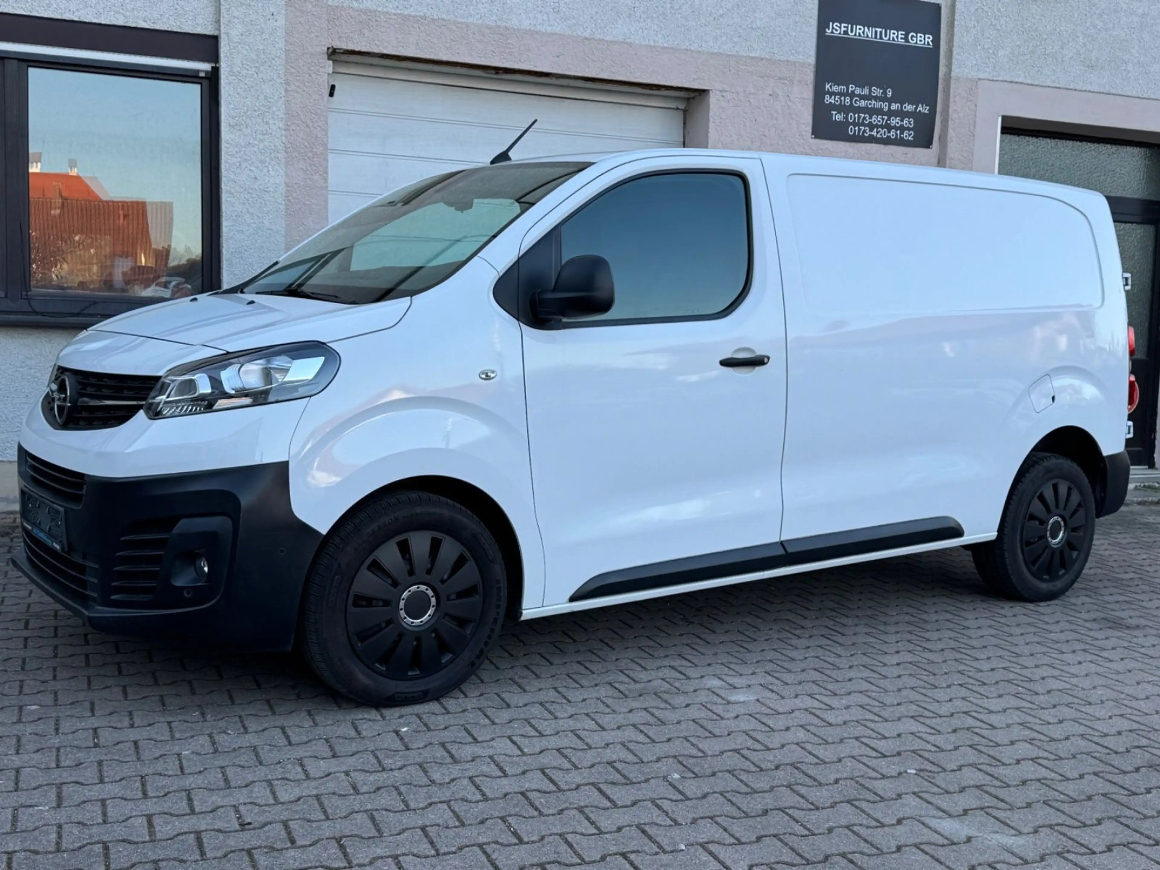 Opel Vivaro 2.0 CDTI ANDROID TEMPOMAT NAVI 1. HAND — photo 3