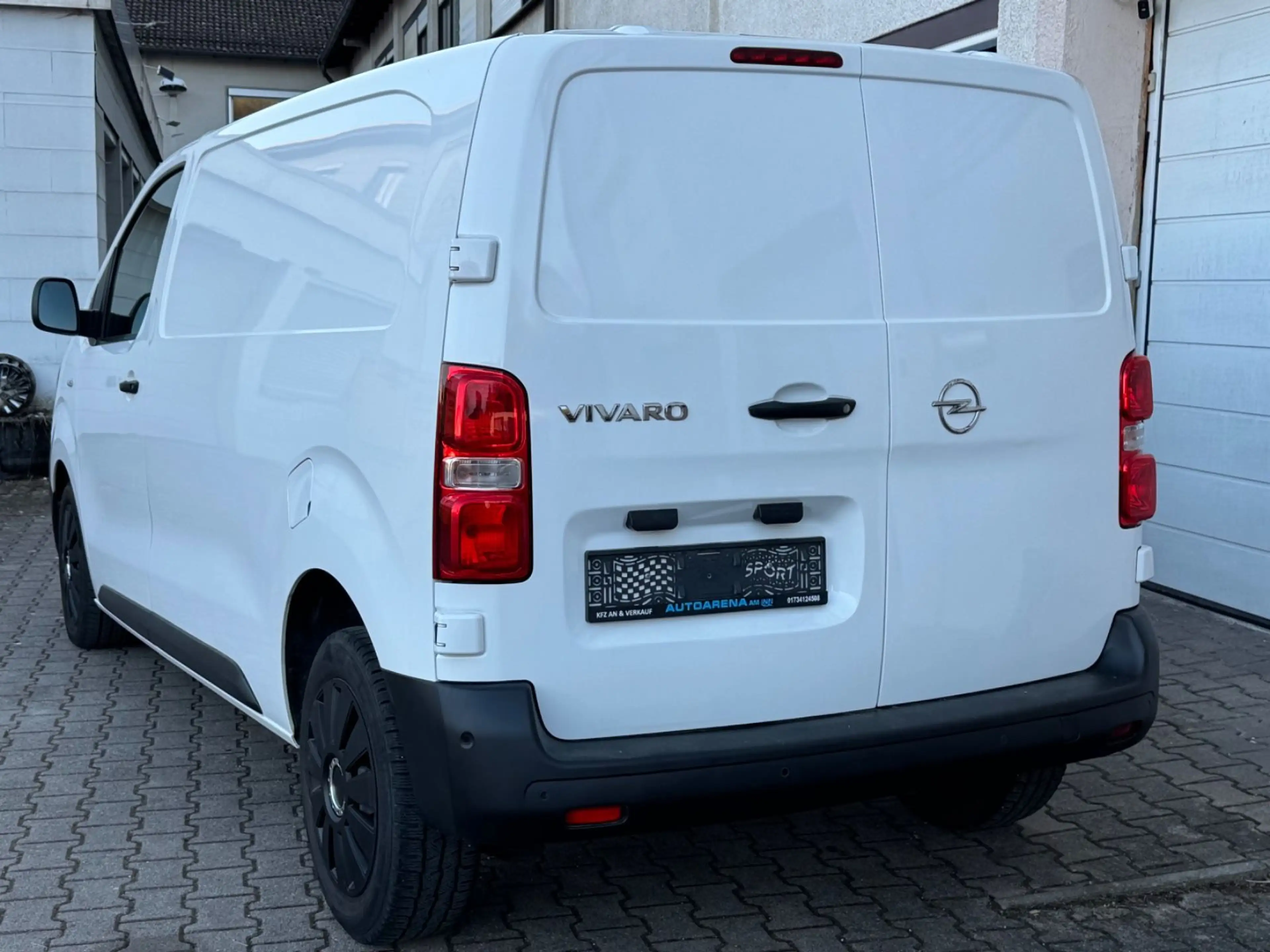 Opel Vivaro 2.0 CDTI ANDROID TEMPOMAT NAVI 1. HAND — photo 6