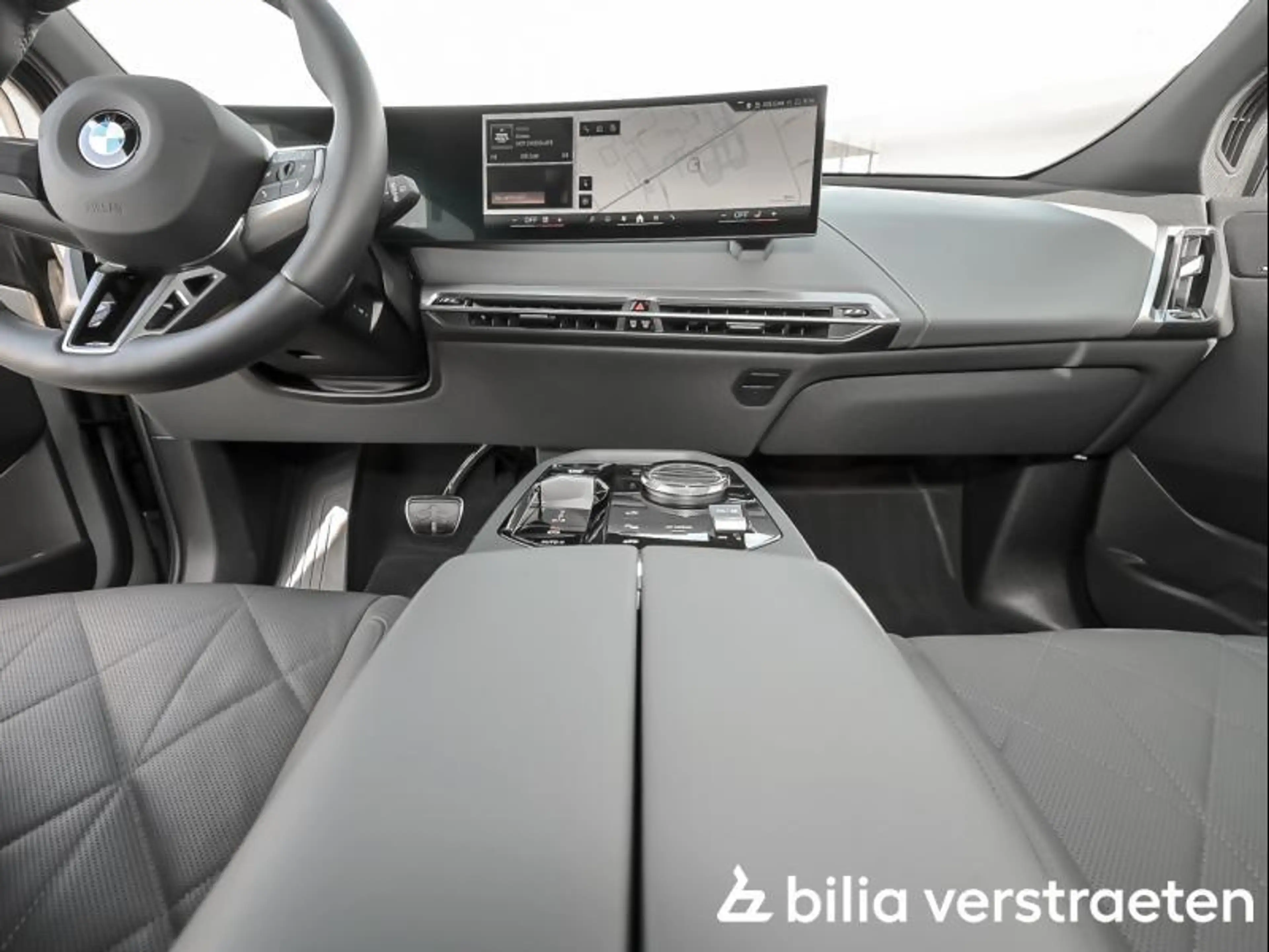 BMW iX xD45 MPro - SKYLOUNGE - TRKHK - ACC - 360 - H&K — photo 7