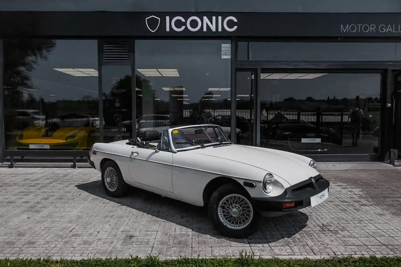 MG B Cabrio (Gummi), foto 1