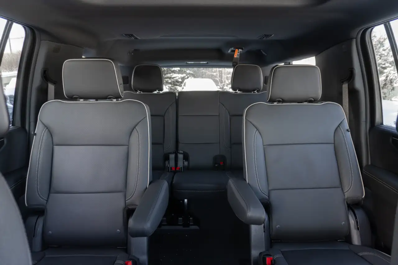 GMC Yukon снимка GMC Yukon
