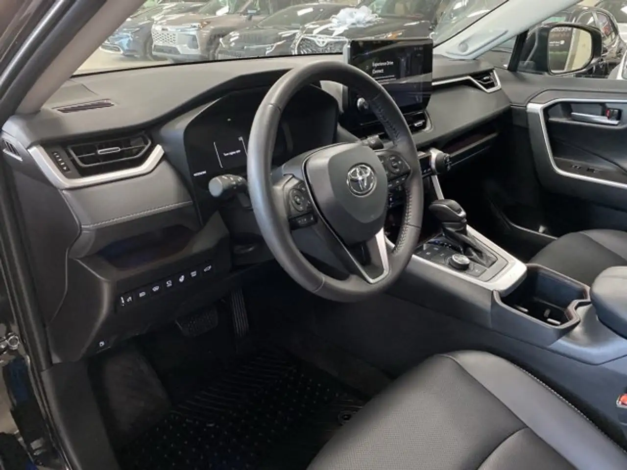 Toyota RAV 4 снимка Toyota RAV 4