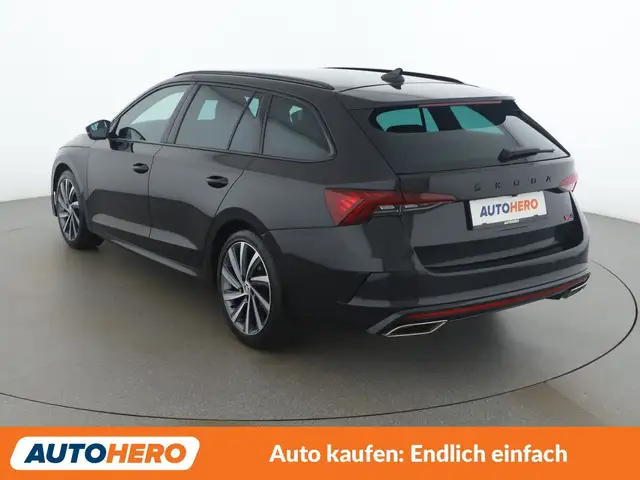 Skoda Octavia view 4