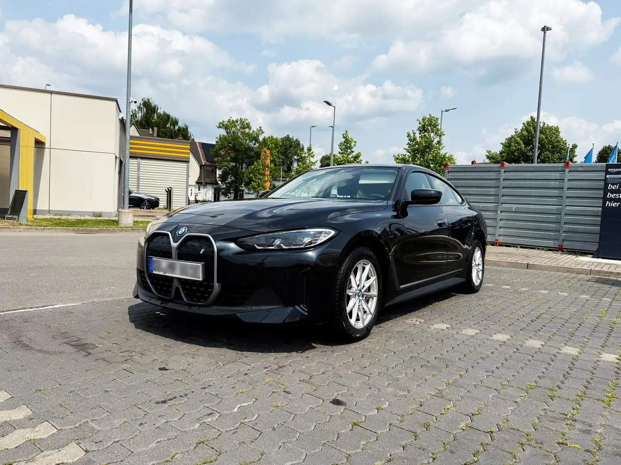 BMW i4