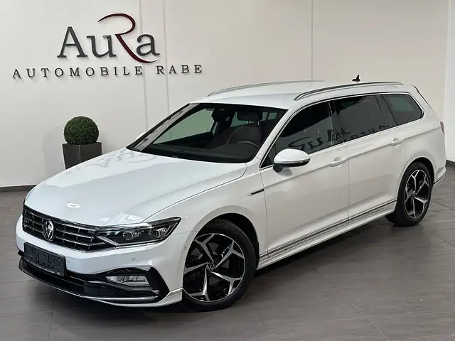 Volkswagen Passat view 2