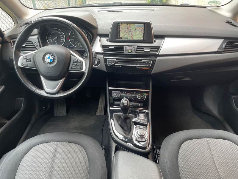 BMW 218 i Active Tourer Navi,PDC TÜV 5/27!!! — photo 19
