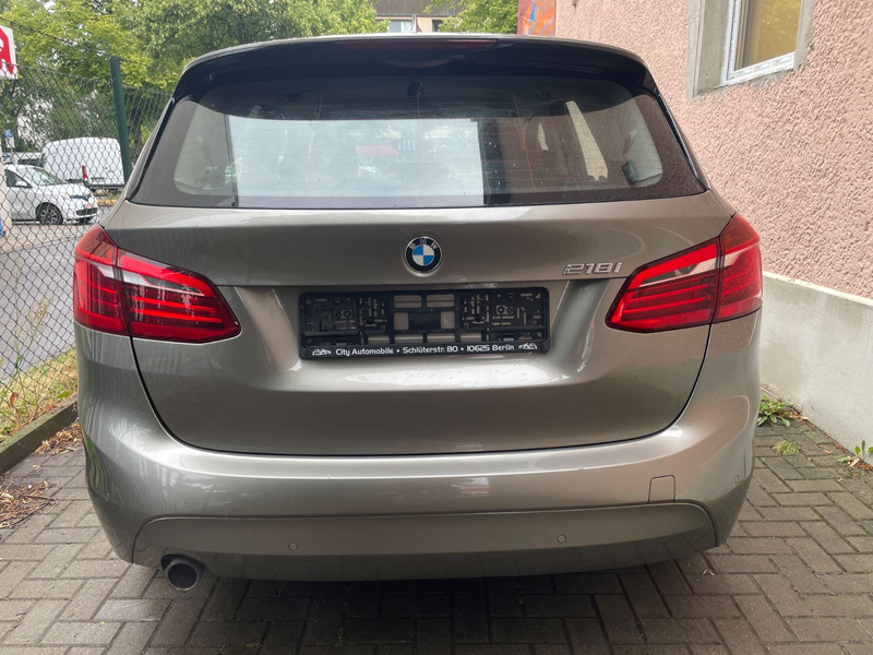 BMW 218 i Active Tourer Navi,PDC TÜV 5/27!!! — photo 5