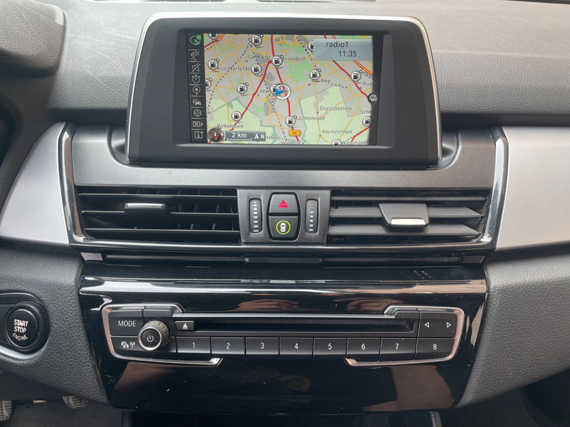 BMW 218 i Active Tourer Navi,PDC TÜV 5/27!!! — photo 31