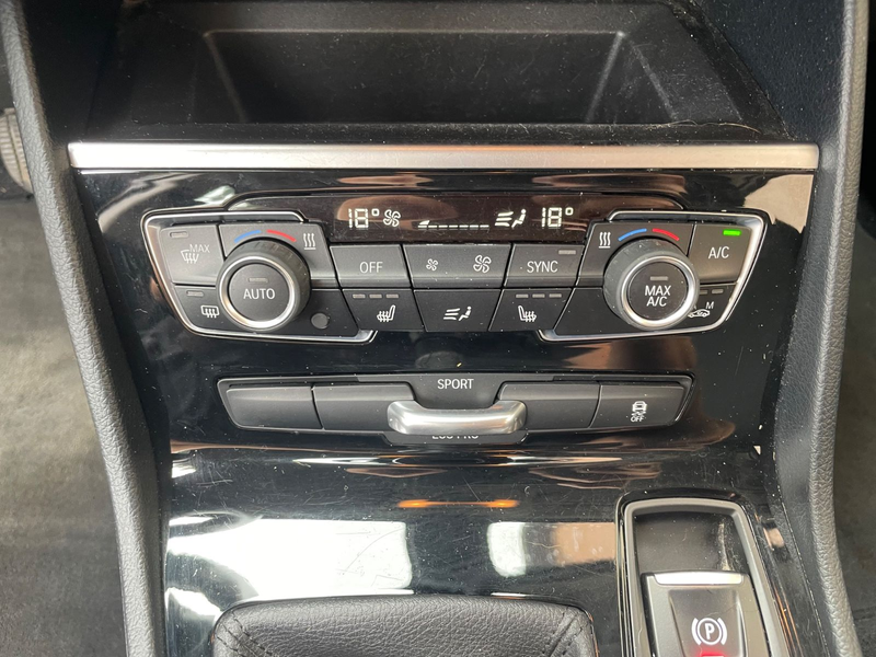 BMW 218 i Active Tourer Navi,PDC TÜV 5/27!!! — photo 30