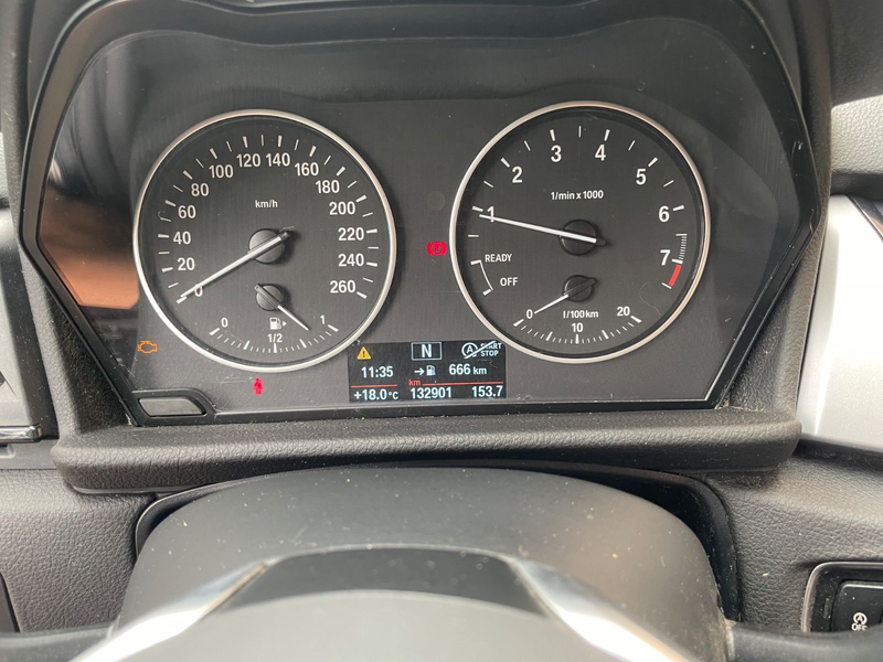 BMW 218 i Active Tourer Navi,PDC TÜV 5/27!!! — photo 23