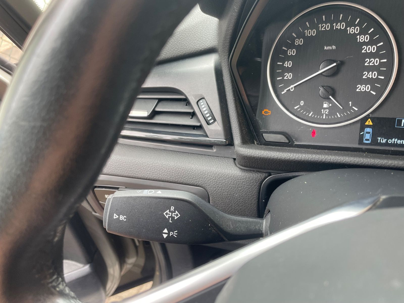 BMW 218 i Active Tourer Navi,PDC TÜV 5/27!!! — photo 28