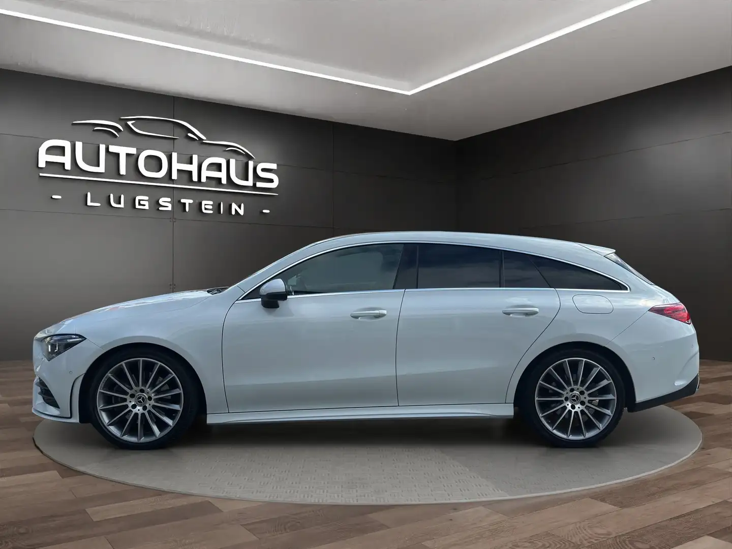 Mercedes-Benz CLA 200 CLA 200 AMG Line (118.687) Weiß - 2