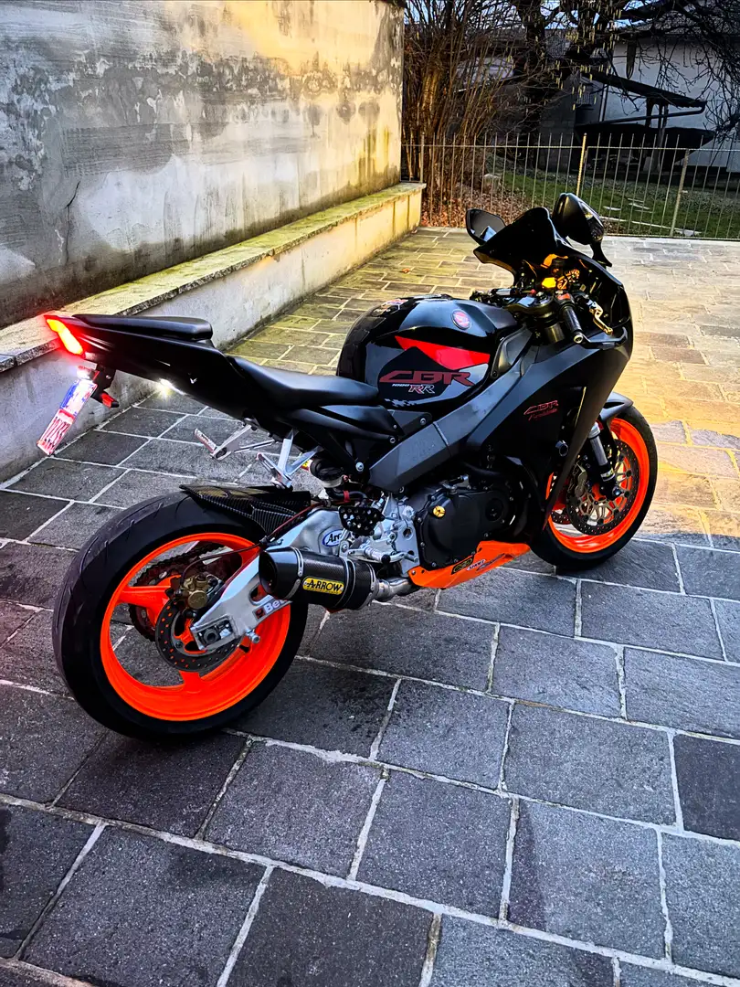 Honda CBR 900 Sportiva - 2