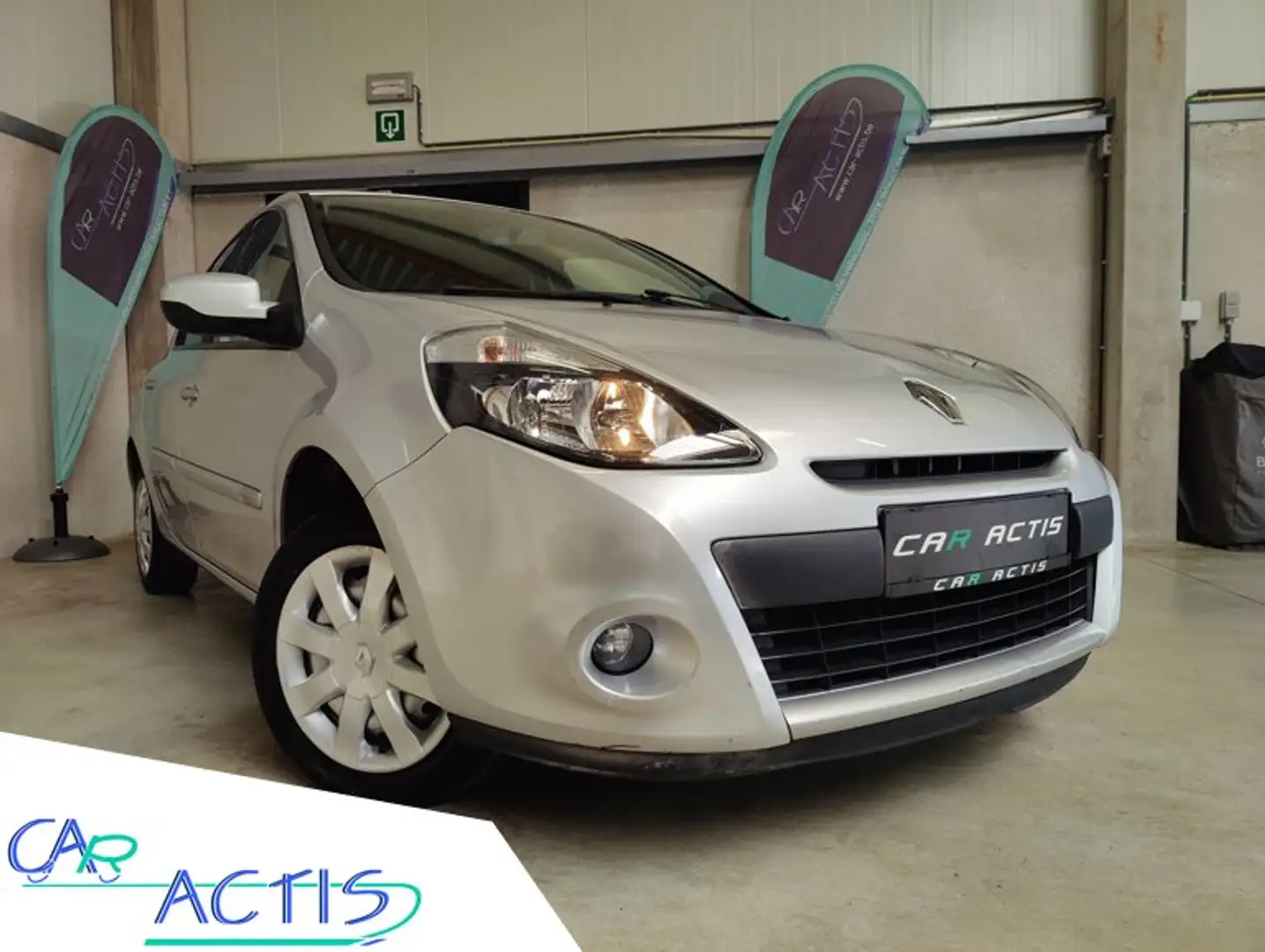 Renault Clio 1.2i Ice-Watch - CLIM - VITRES TEINTEES - ATTELAGE Gri - 1