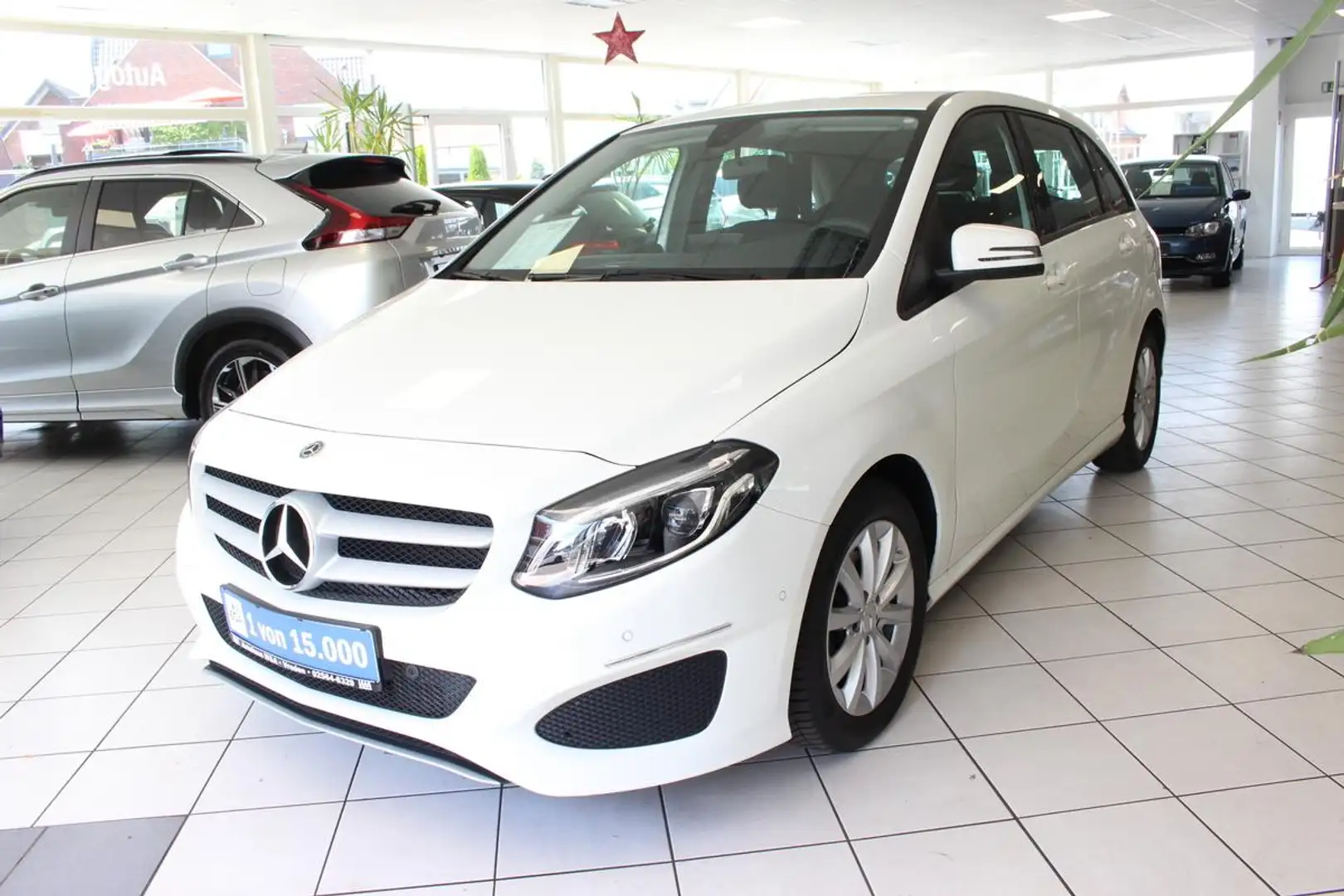 Mercedes-Benz B 200 LED.NAVI.Automatik.Allwetterreifen Blanc - 1
