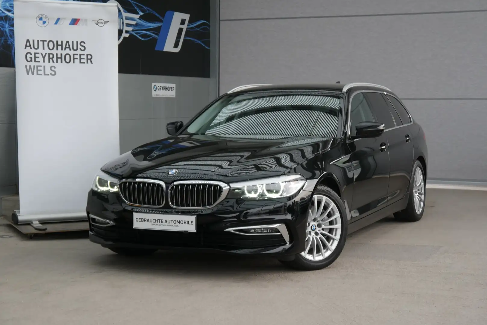BMW 530 d xDrive *Fond-Entertainment/Luxury Line/HUD/Standhzg./Memorysitz* Schwarz - 2