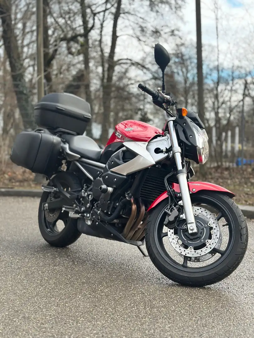 Yamaha XJ 6 Червоний - 1