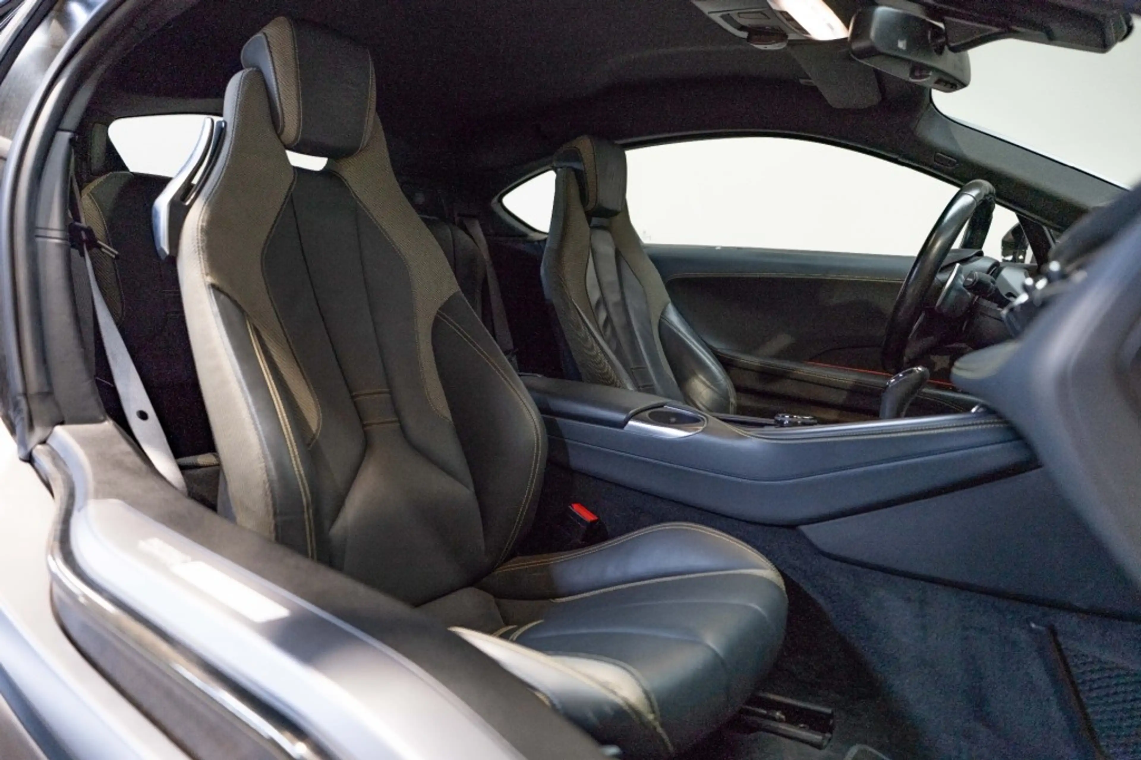 BMW i8 Hybrid 362 PK, Harman Kardon, Head-up, 20 Inch, Ma — photo 5