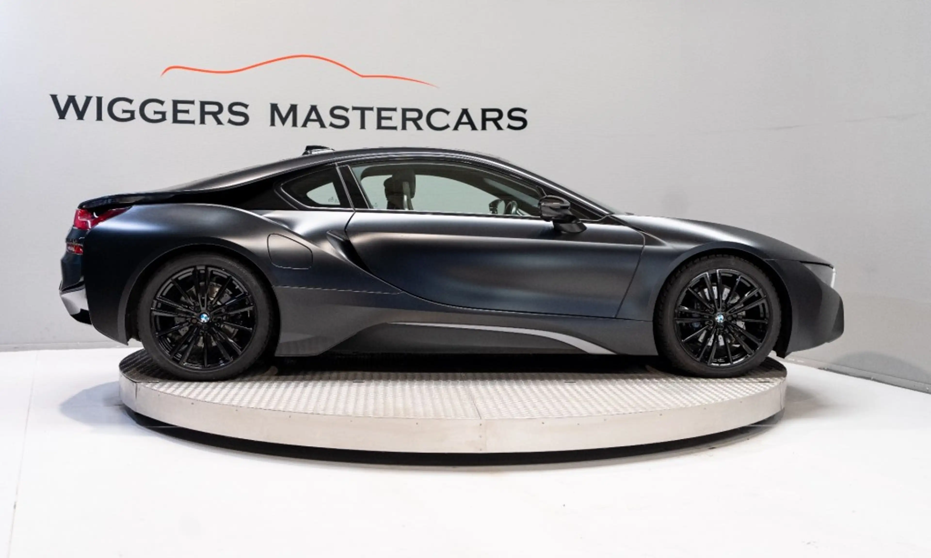 BMW i8 Hybrid 362 PK, Harman Kardon, Head-up, 20 Inch, Ma — photo 26