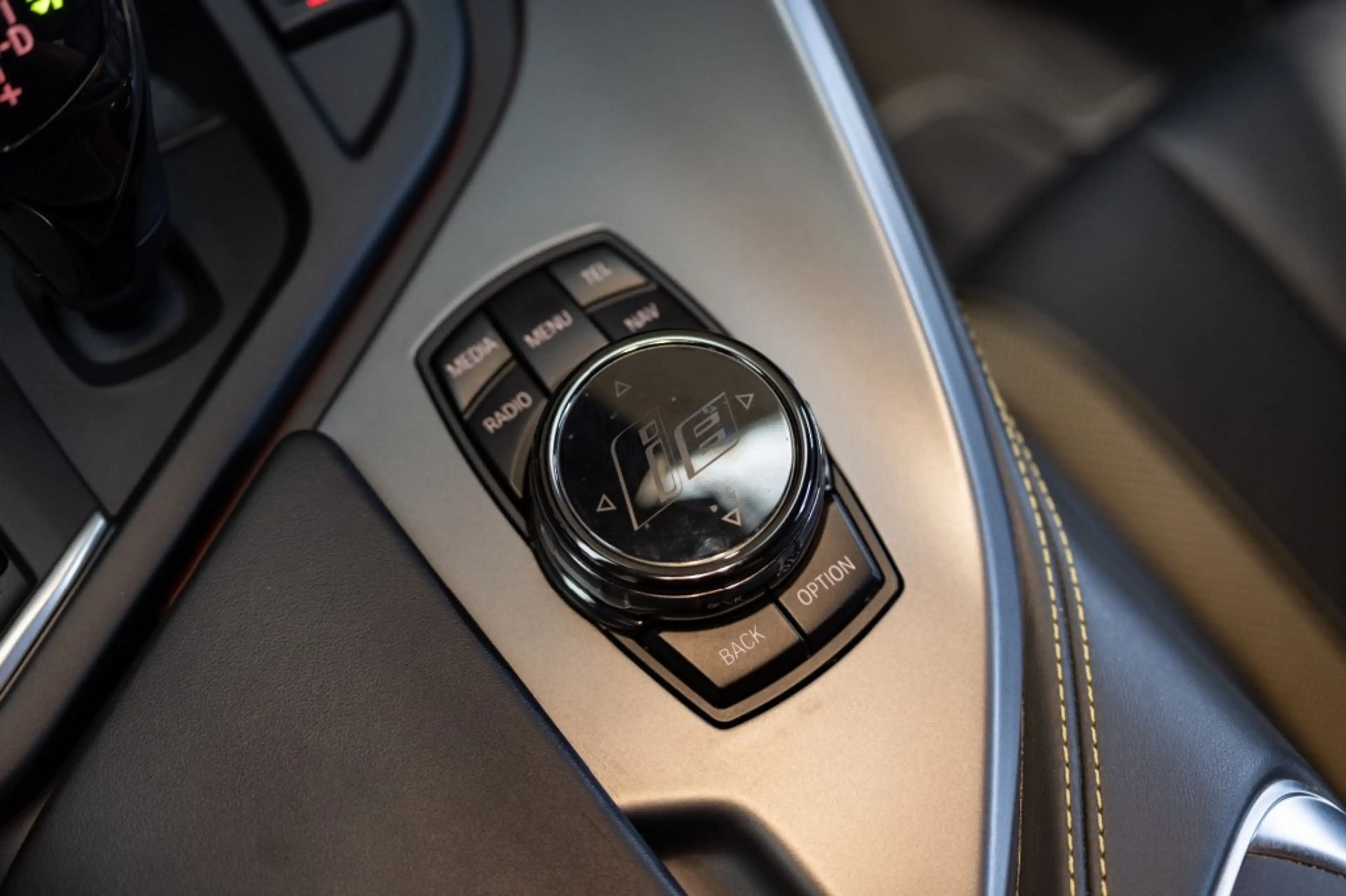 BMW i8 Hybrid 362 PK, Harman Kardon, Head-up, 20 Inch, Ma — photo 17