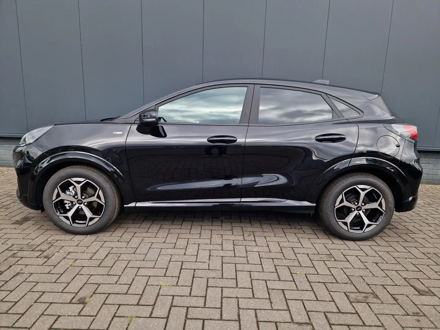 Ford Puma 1.0 EcoBoost Hybrid ST-Line Fabrieksgarantie Schwarz - 2