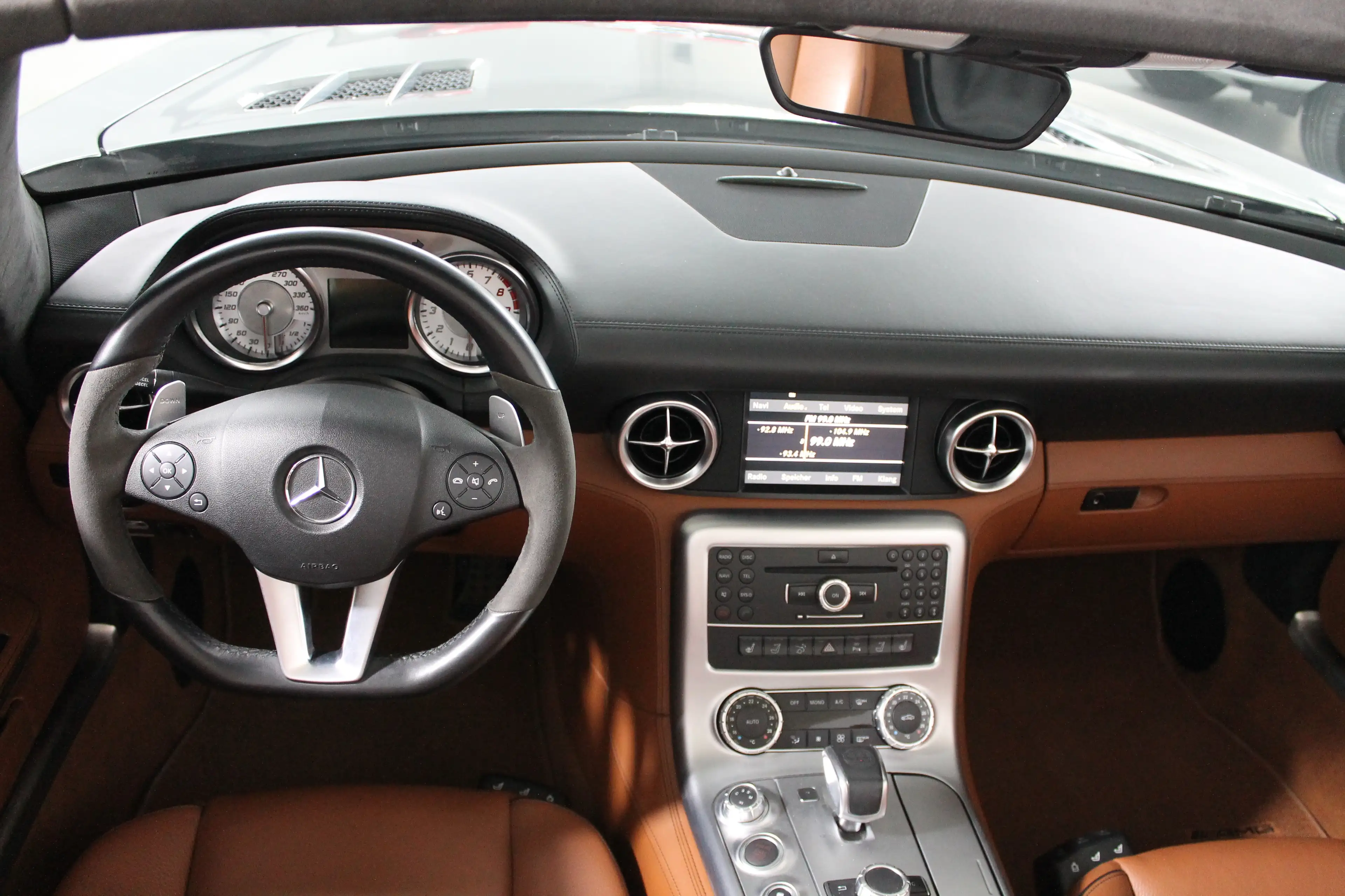Mercedes-Benz SLS SLS AMG Roadster Aut. — photo 13