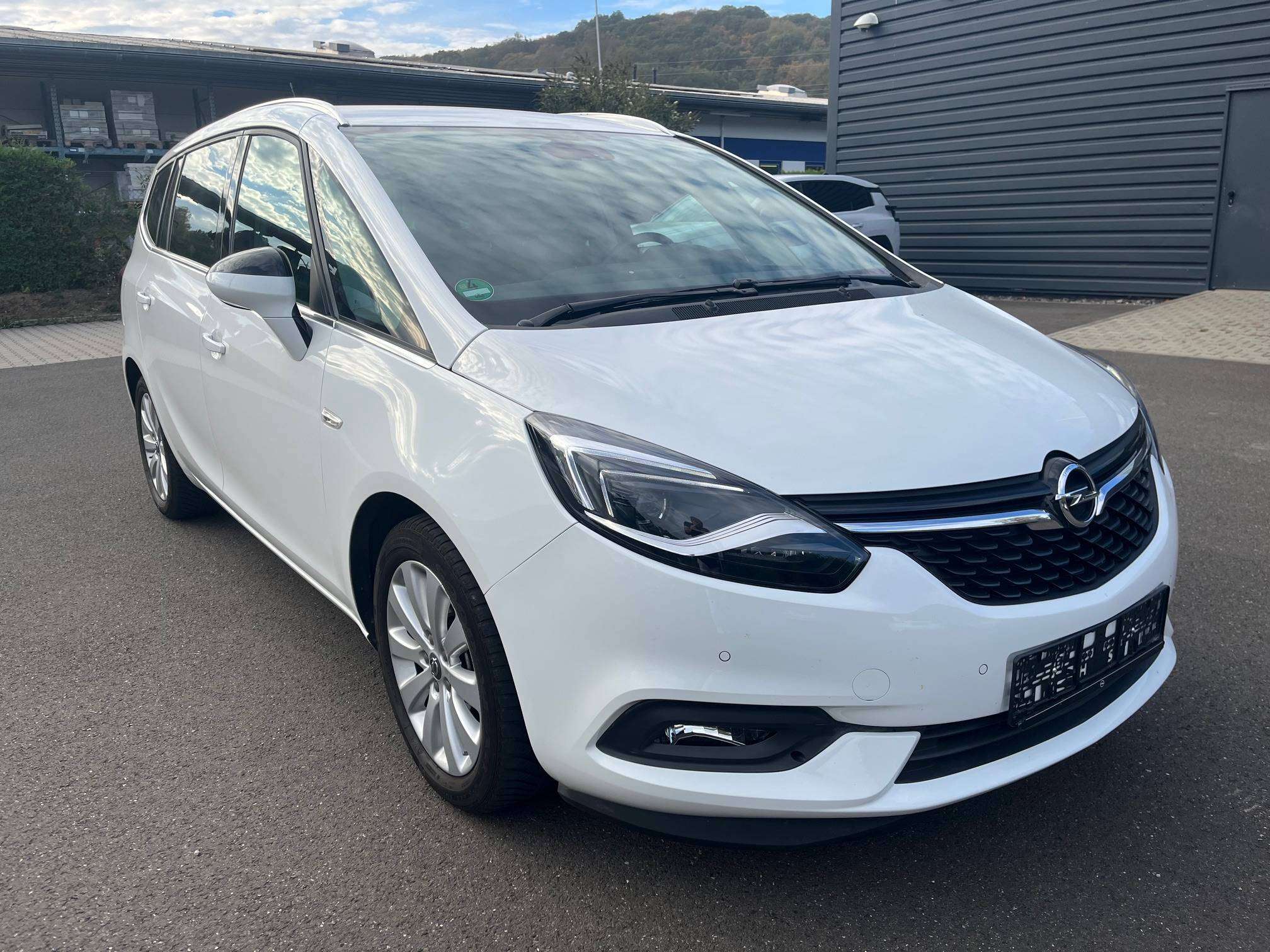 2019 Opel ZAFIRA