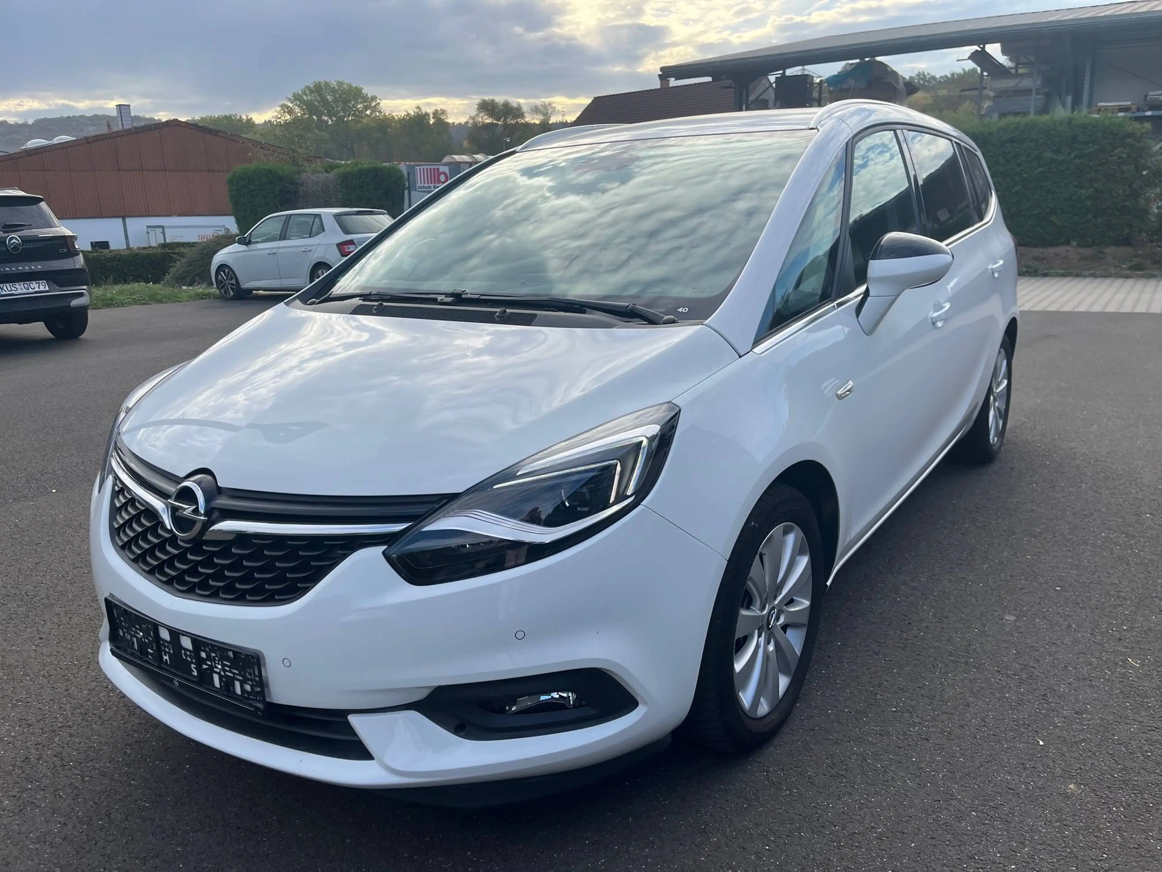 Opel Zafira Innovation AUTOMATIK — photo 2