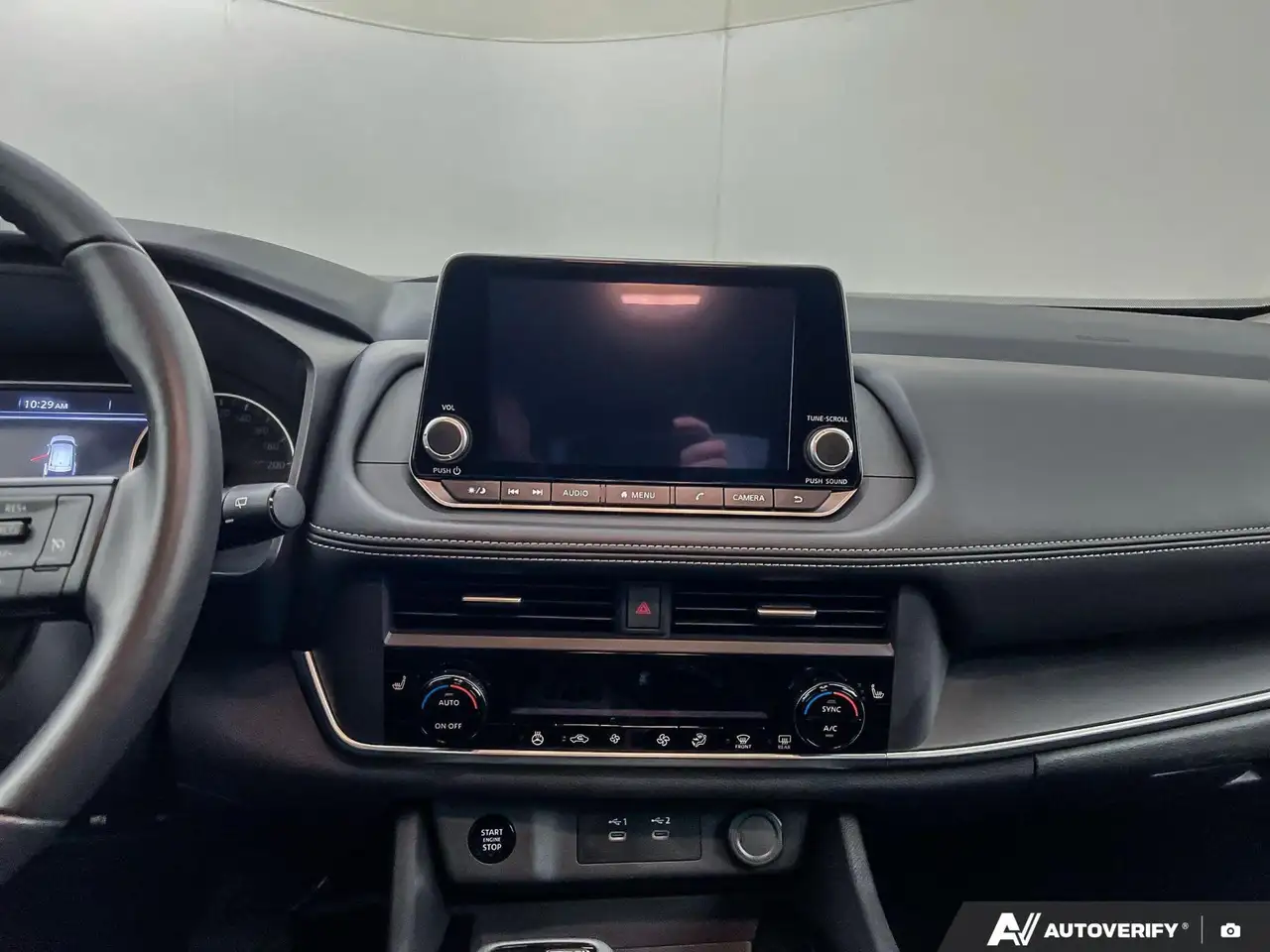 Nissan Rogue fotografie Nissan Rogue