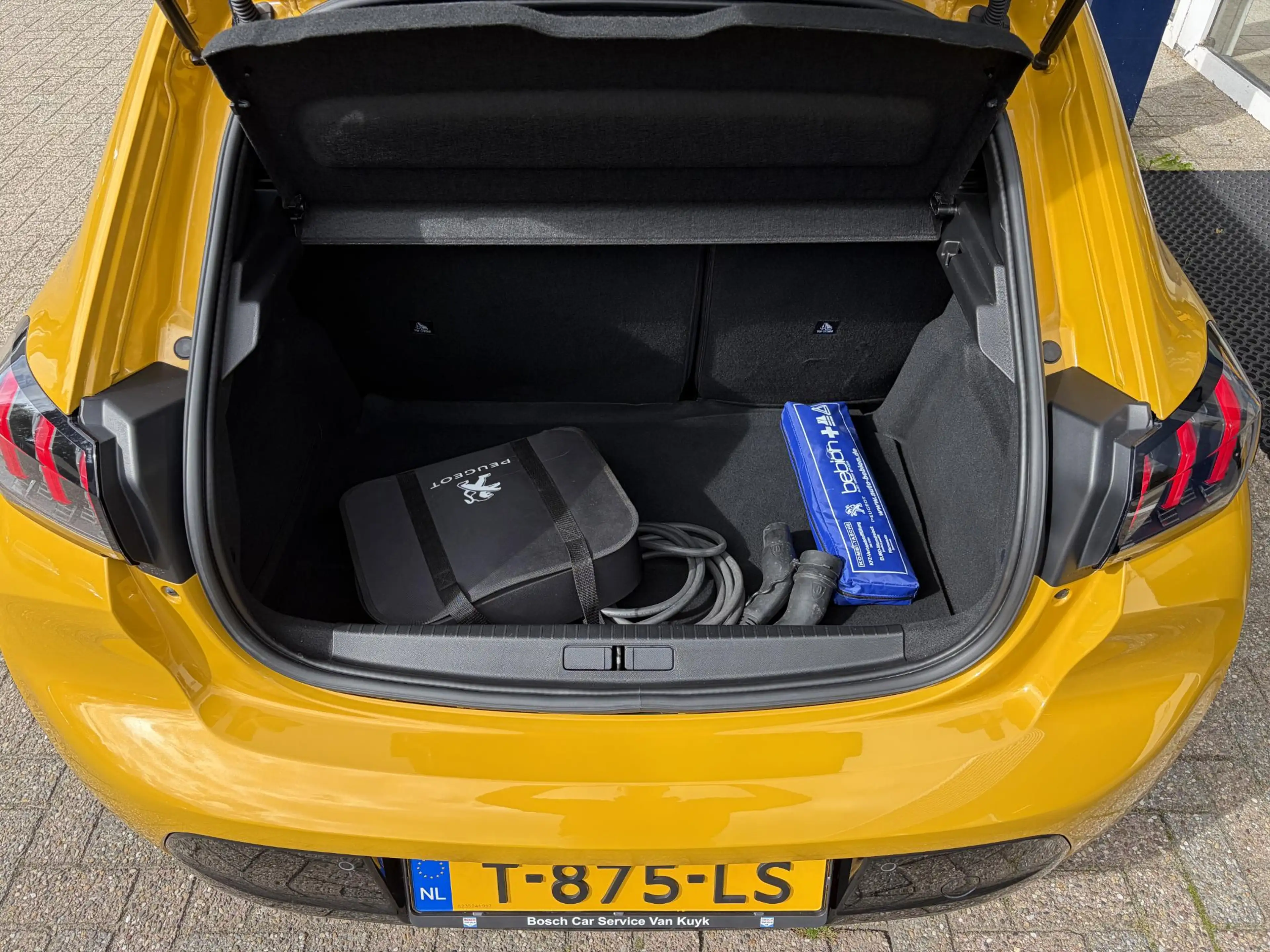 Peugeot e-208 EV GT 350 50 kWh — photo 7