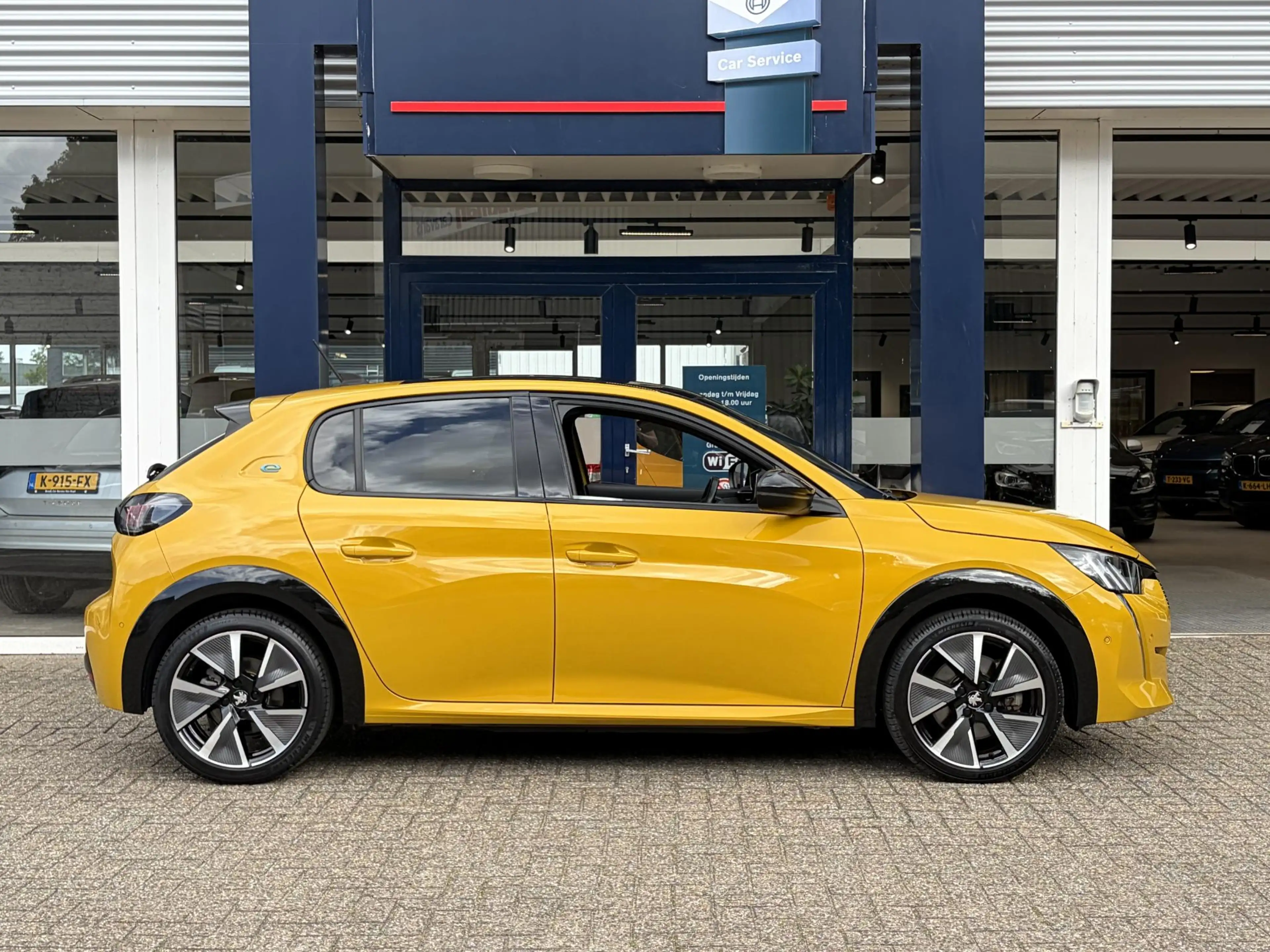 Peugeot e-208 EV GT 350 50 kWh — photo 4
