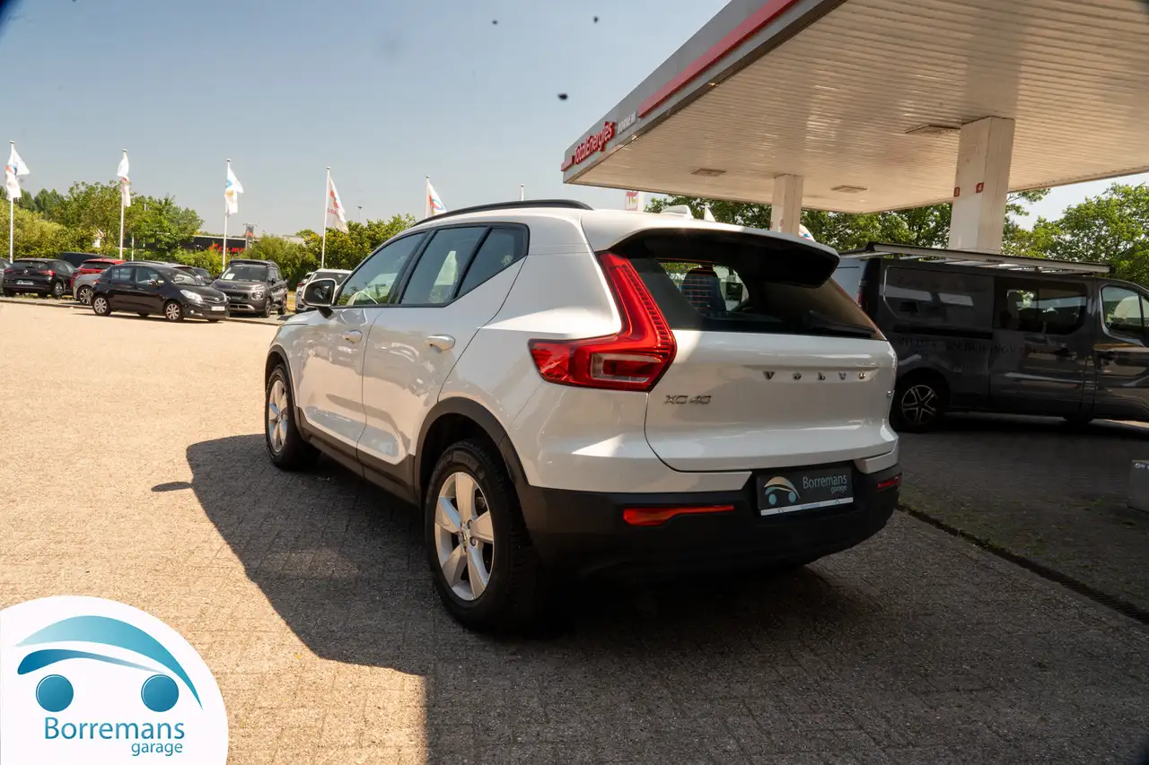 Volvo XC40 — photo 3 sur 30