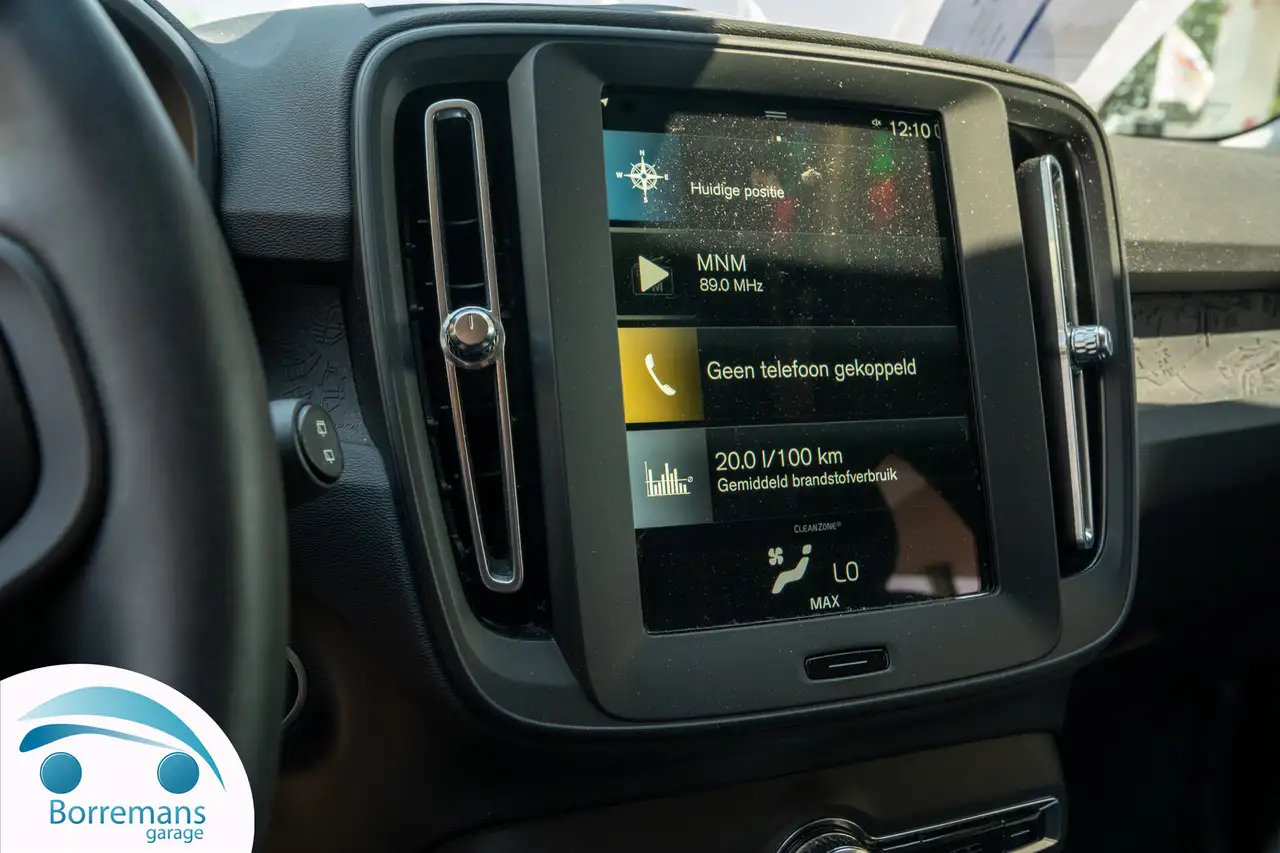 Volvo XC40 — photo 29 sur 30