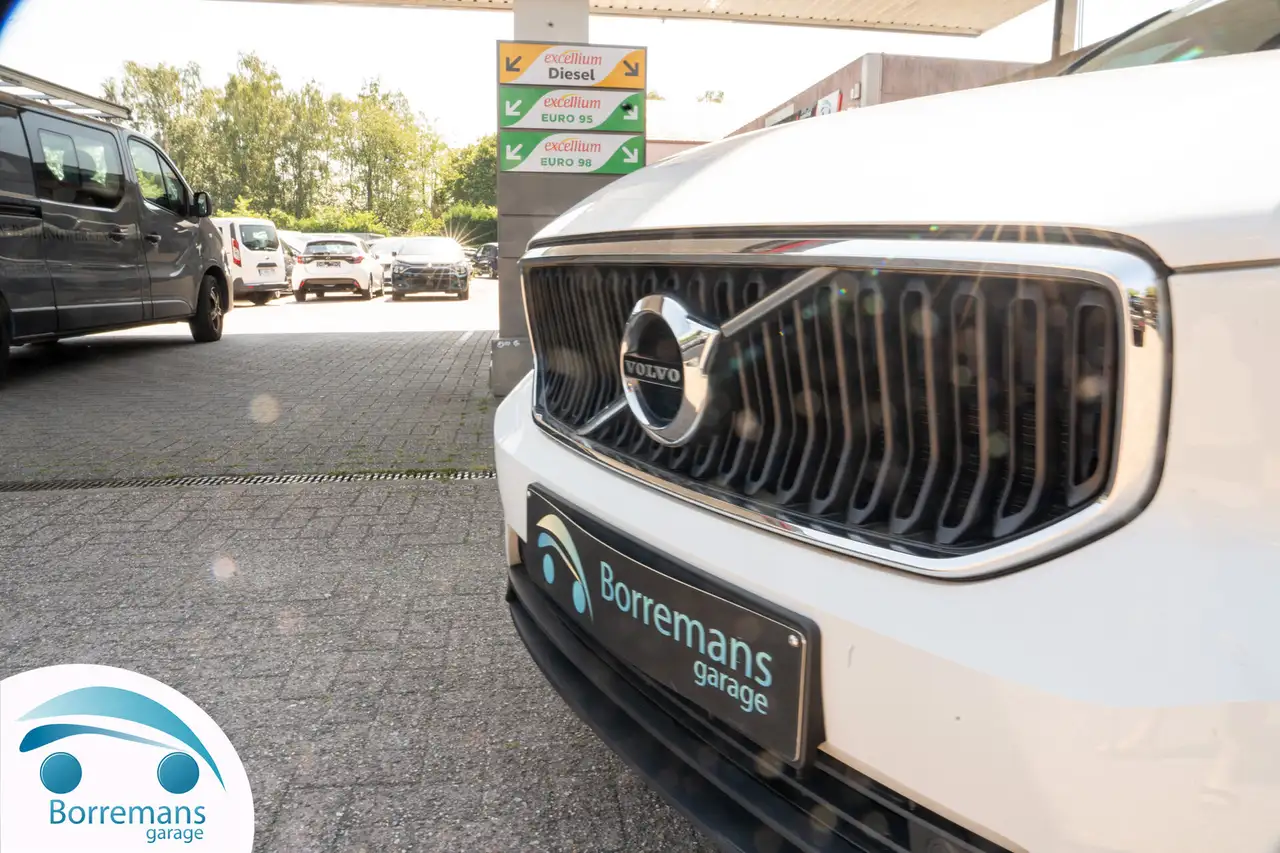 Volvo XC40 — photo 28 sur 30