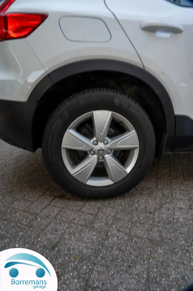 Volvo XC40 — photo 14 sur 30