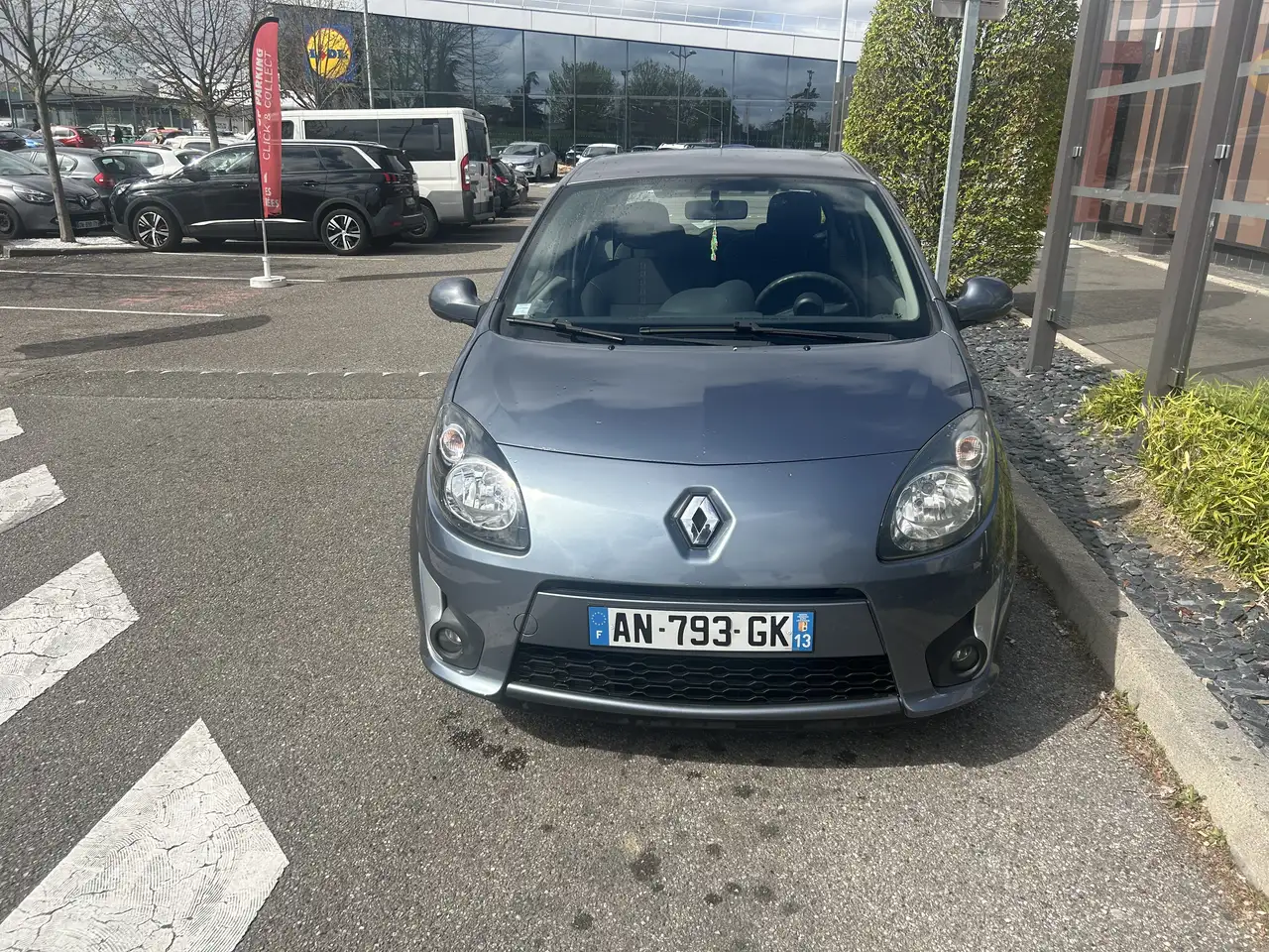 Renault Twingo II 1.2 16v 75 Dynamique
